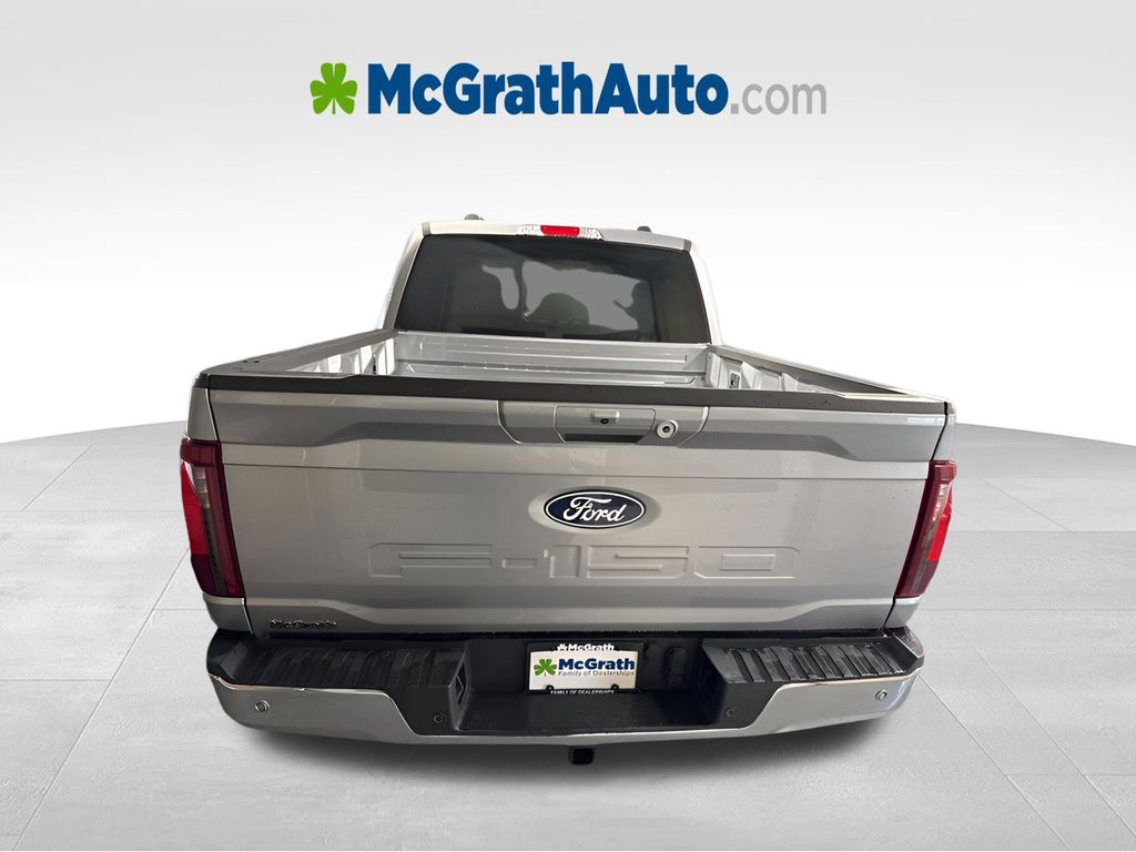 2025 Ford F-150 XLT photo 4