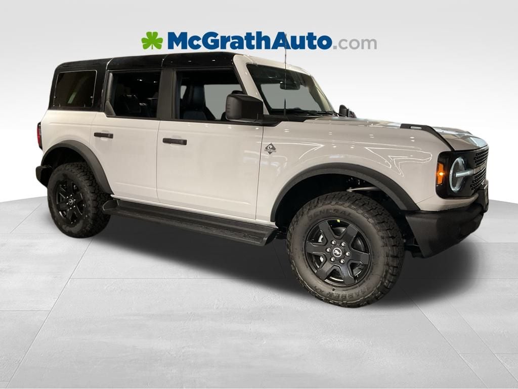 2025 Ford Bronco 4-Door Outer Banks's photo