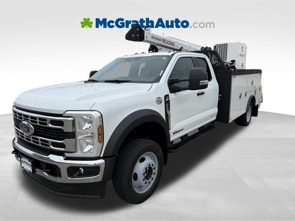 2026 Ford F-550 Super Duty Chassis Cab XL's photo