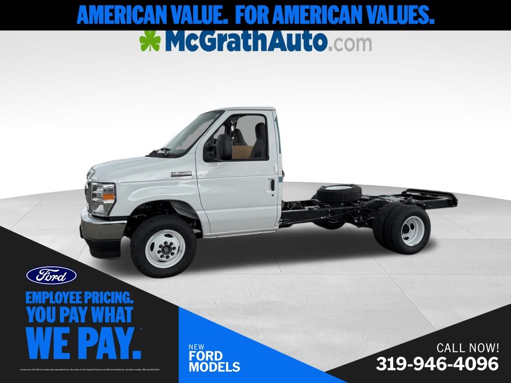 2026 Ford E-Series DRW E-350 Super Duty 138 in WB's photo