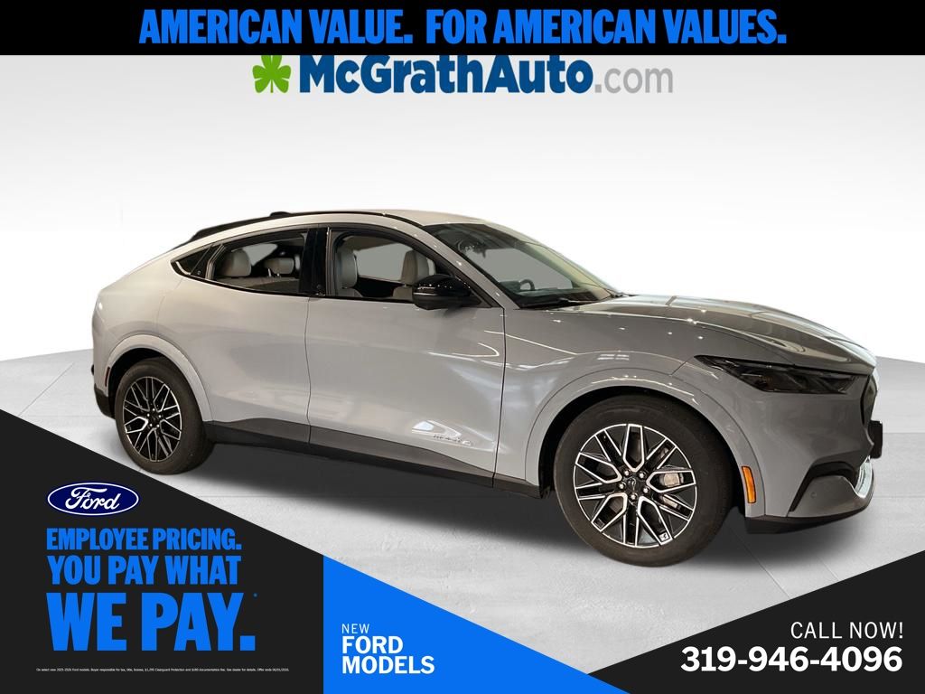 2025 Ford Mustang-Mach-e Premium's photo