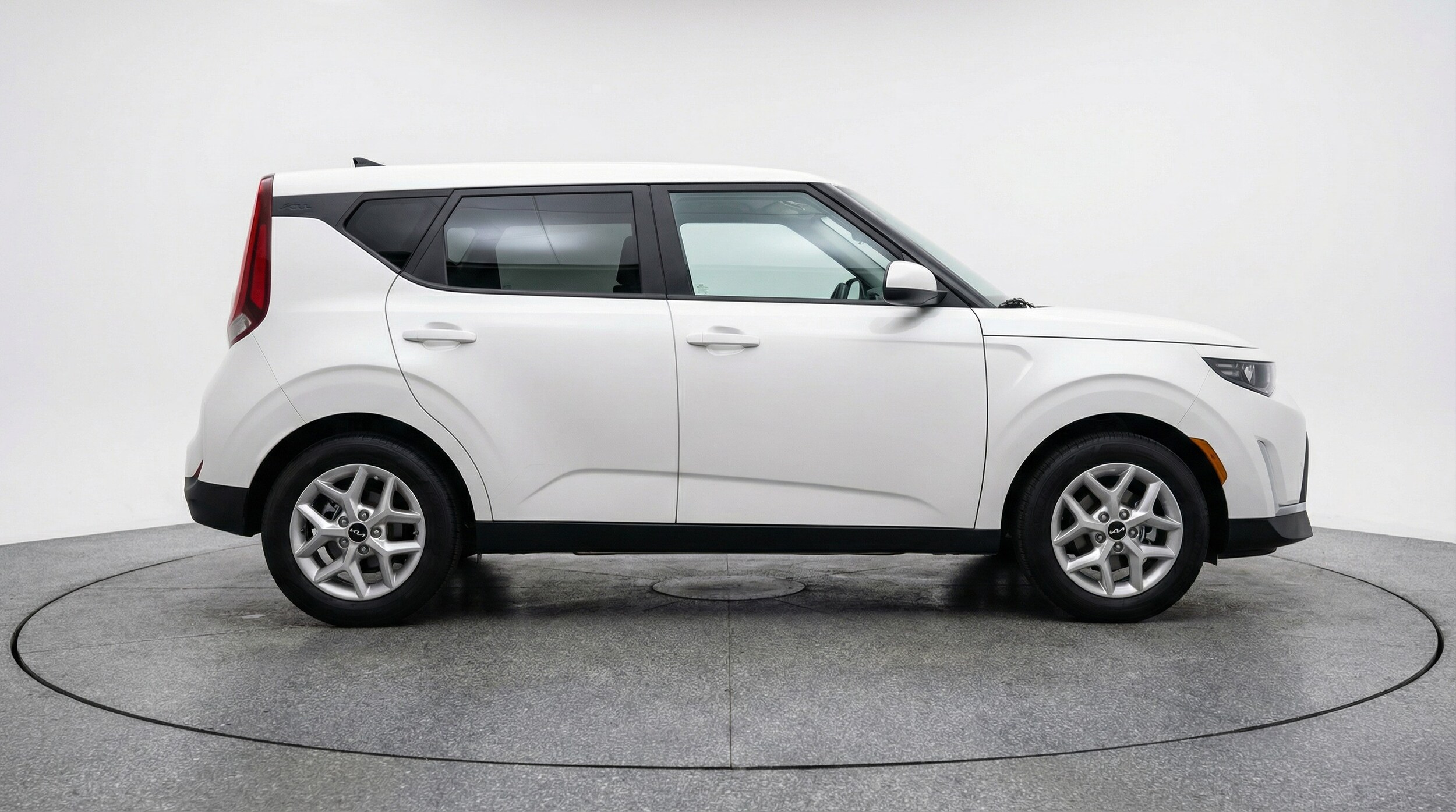 Thumbnail: 2025 Kia Soul - 8