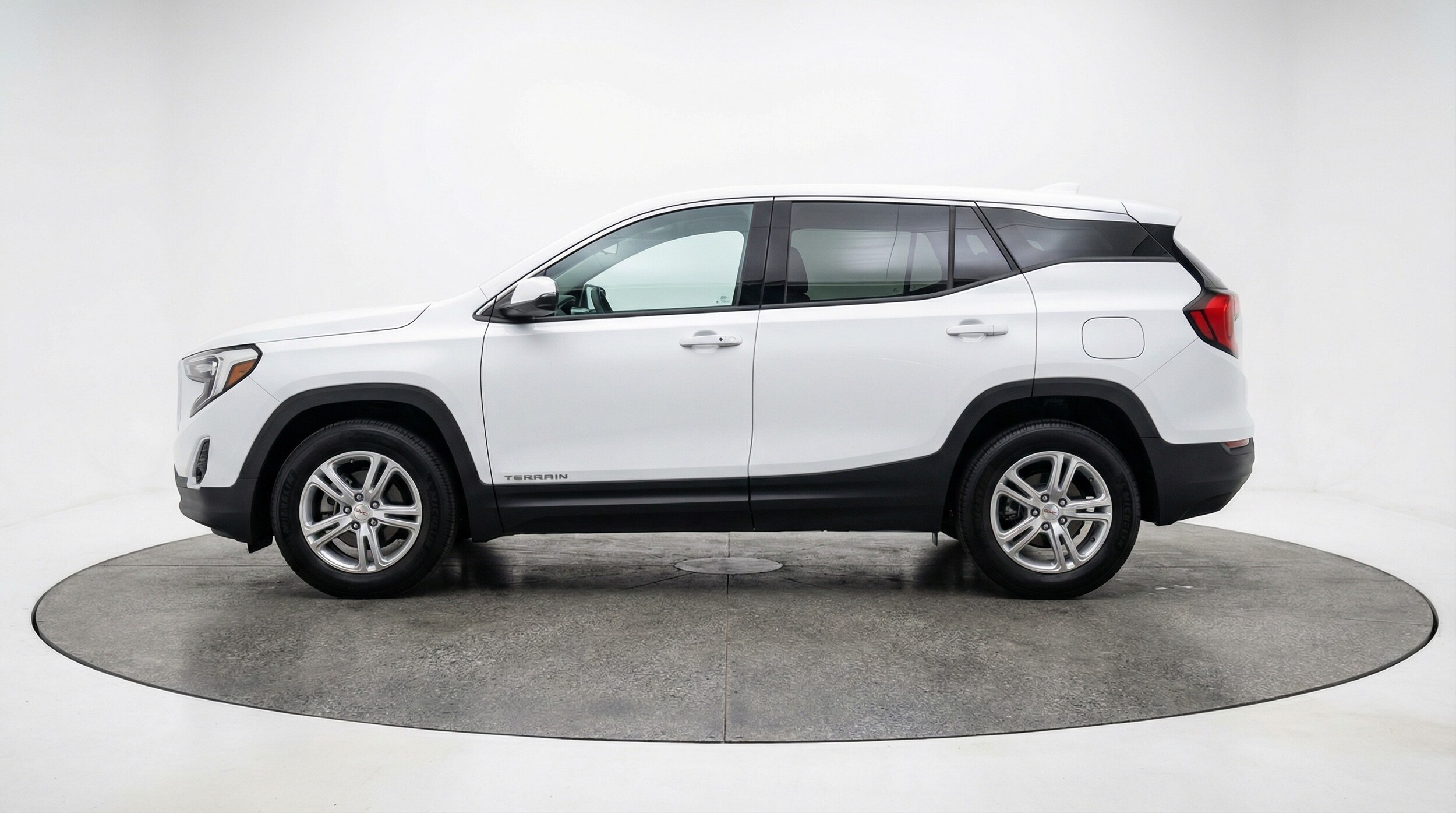 Thumbnail: 2024 GMC Terrain - 4