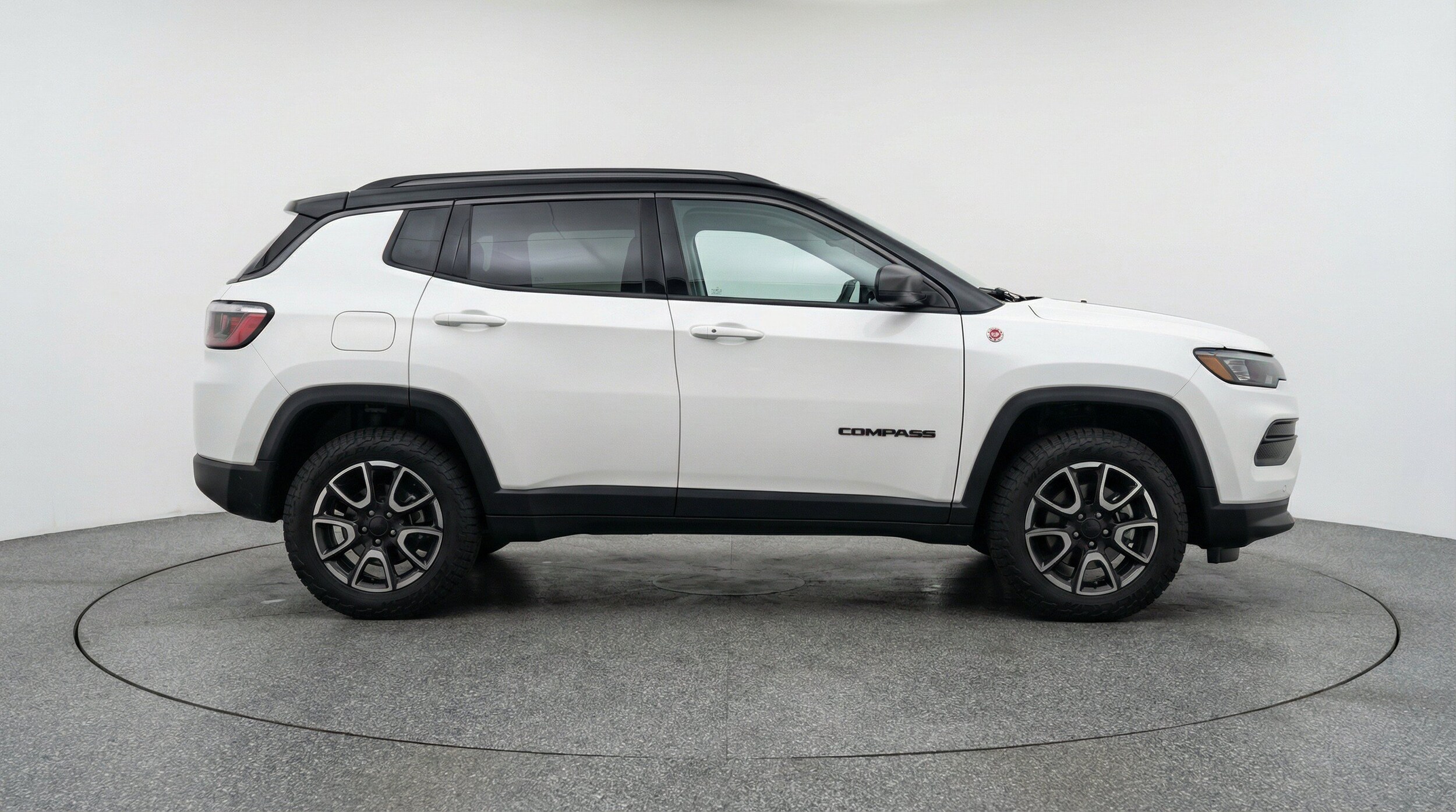Thumbnail: 2025 Jeep Compass - 11