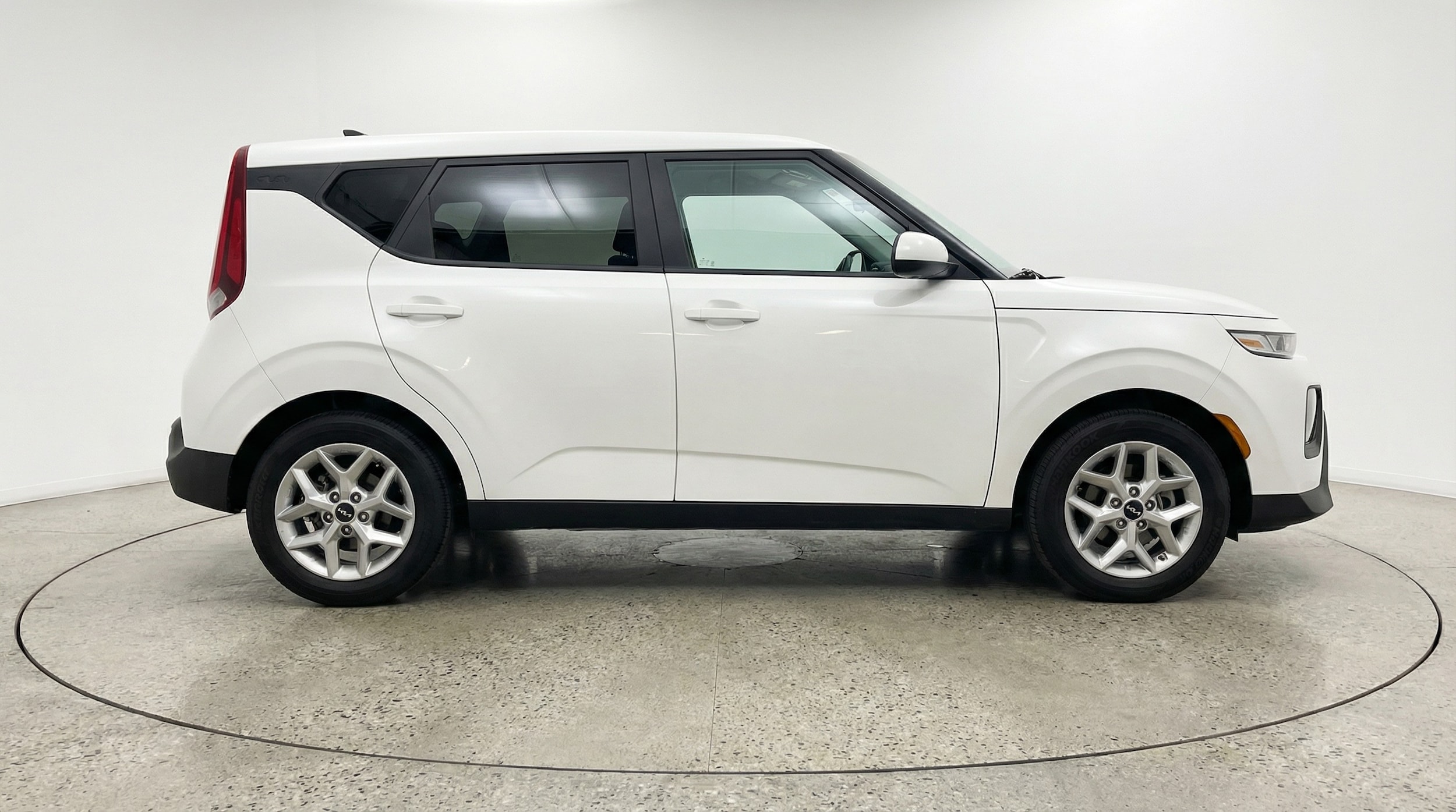 Thumbnail: 2025 Kia Soul - 8