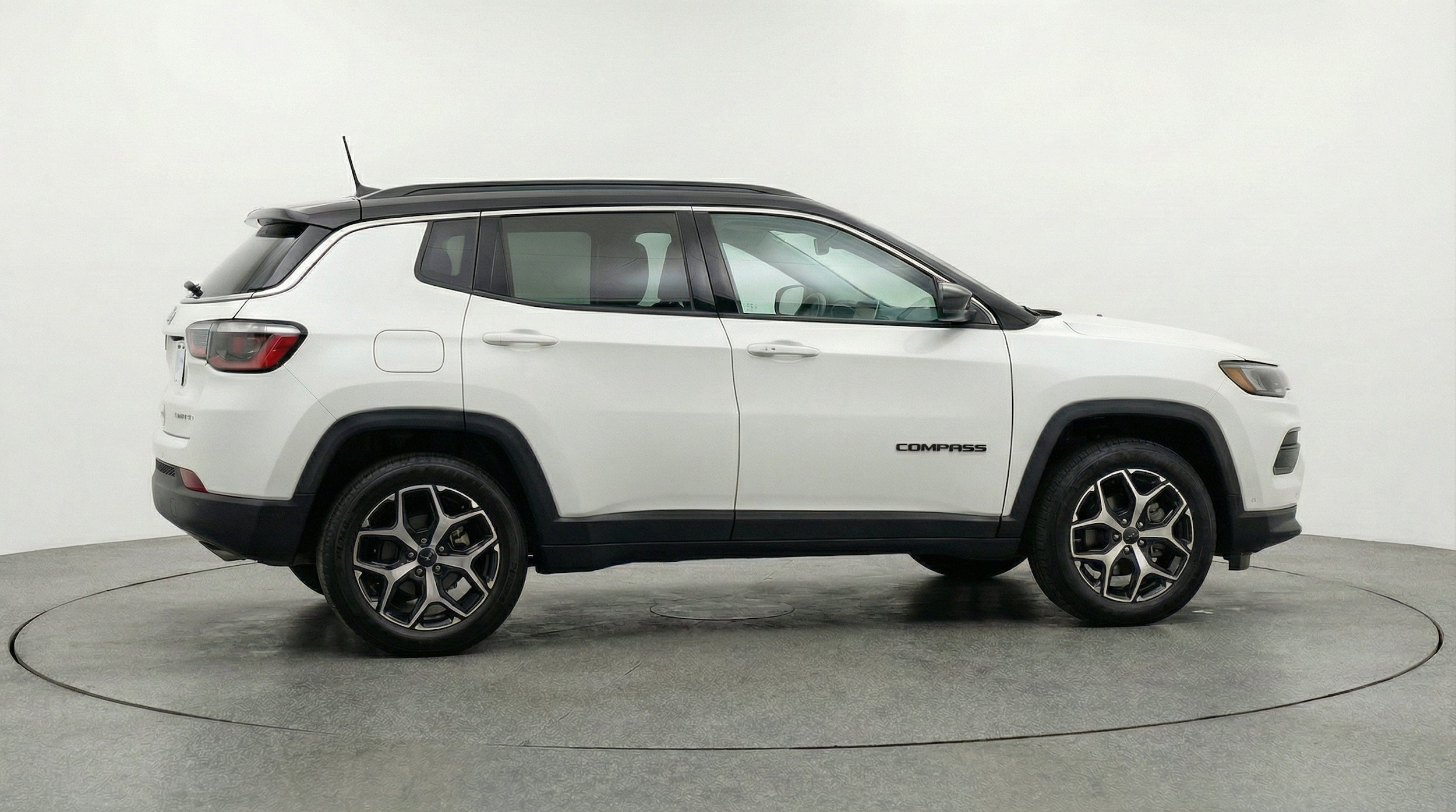 Thumbnail: 2025 Jeep Compass - 11