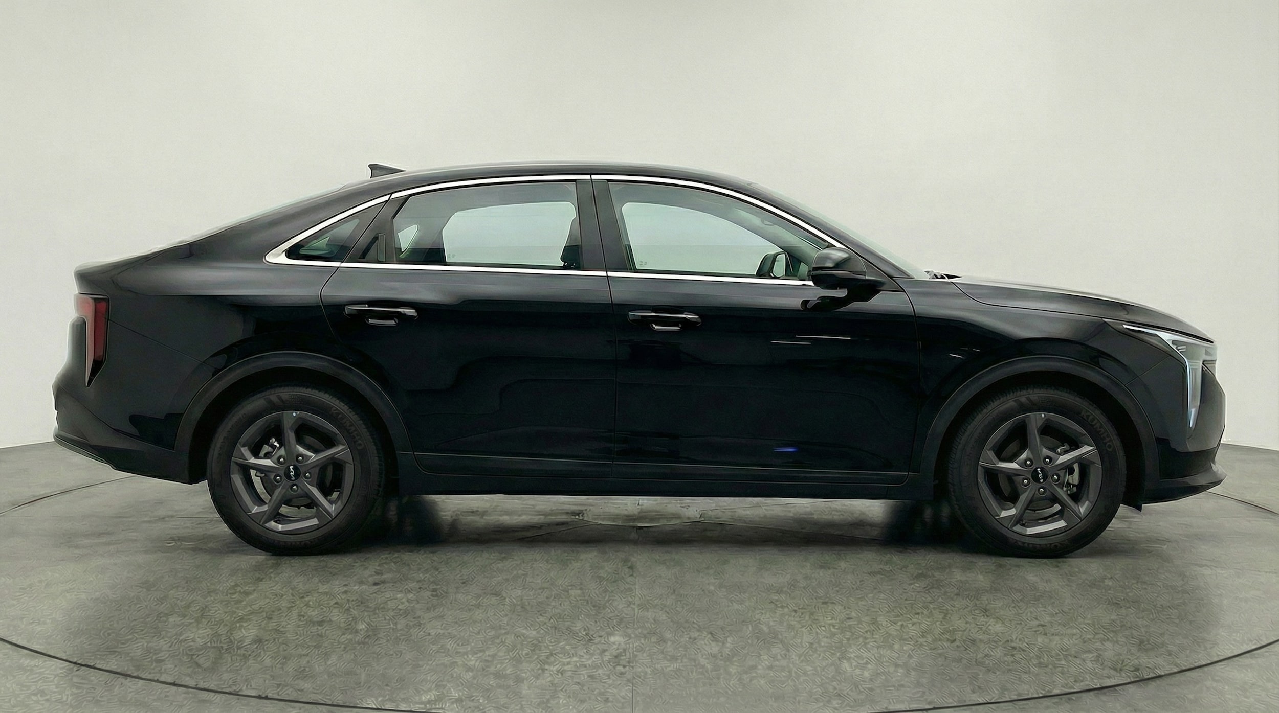 Thumbnail: 2025 Kia K4 - 8