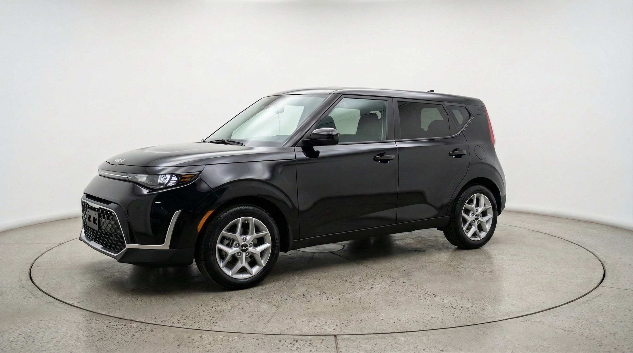Thumbnail: 2025 Kia Soul - 3