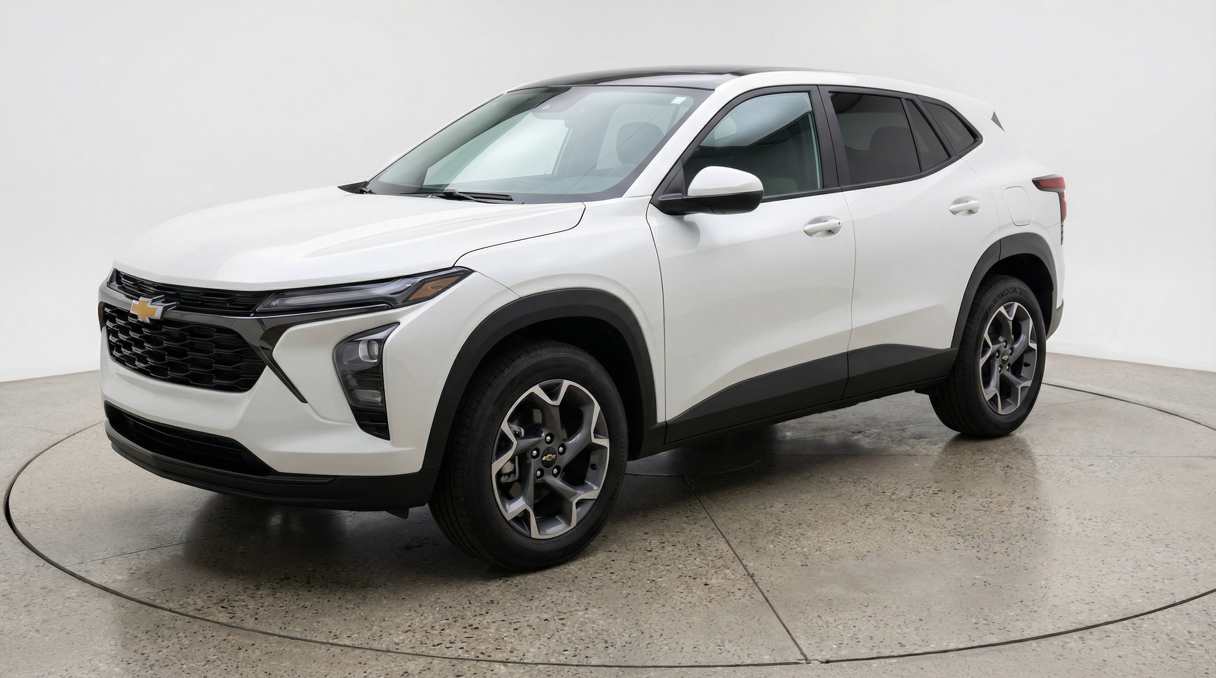 Thumbnail: 2025 Chevrolet Trax - 3