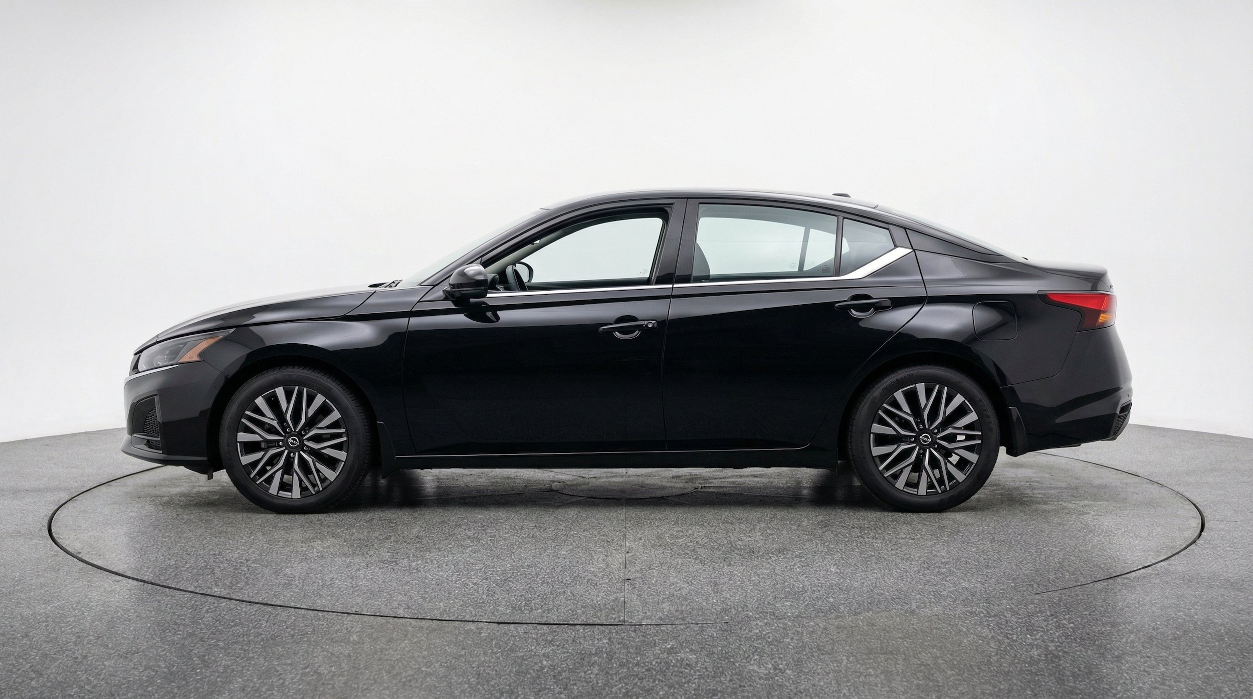 Thumbnail: 2026 Nissan Altima - 5