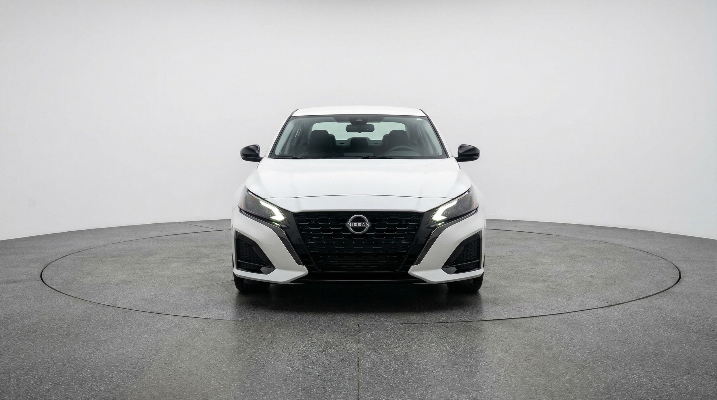 Thumbnail: 2025 Nissan Altima - 2