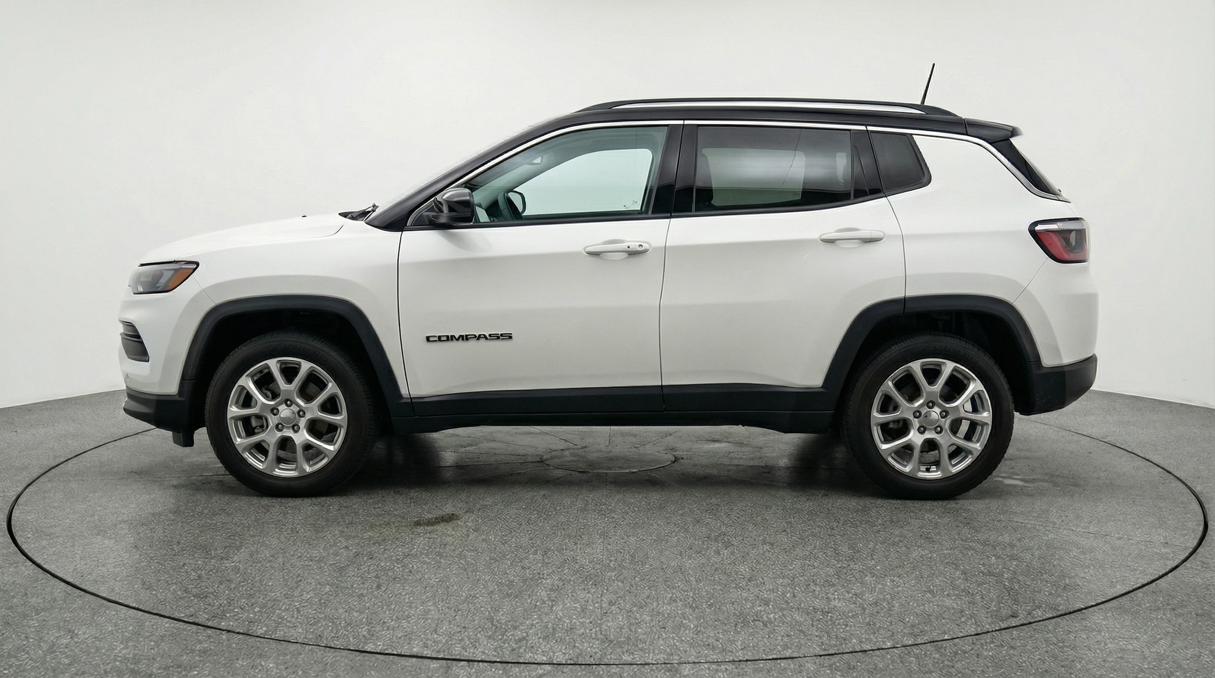 Thumbnail: 2025 Jeep Compass - 4