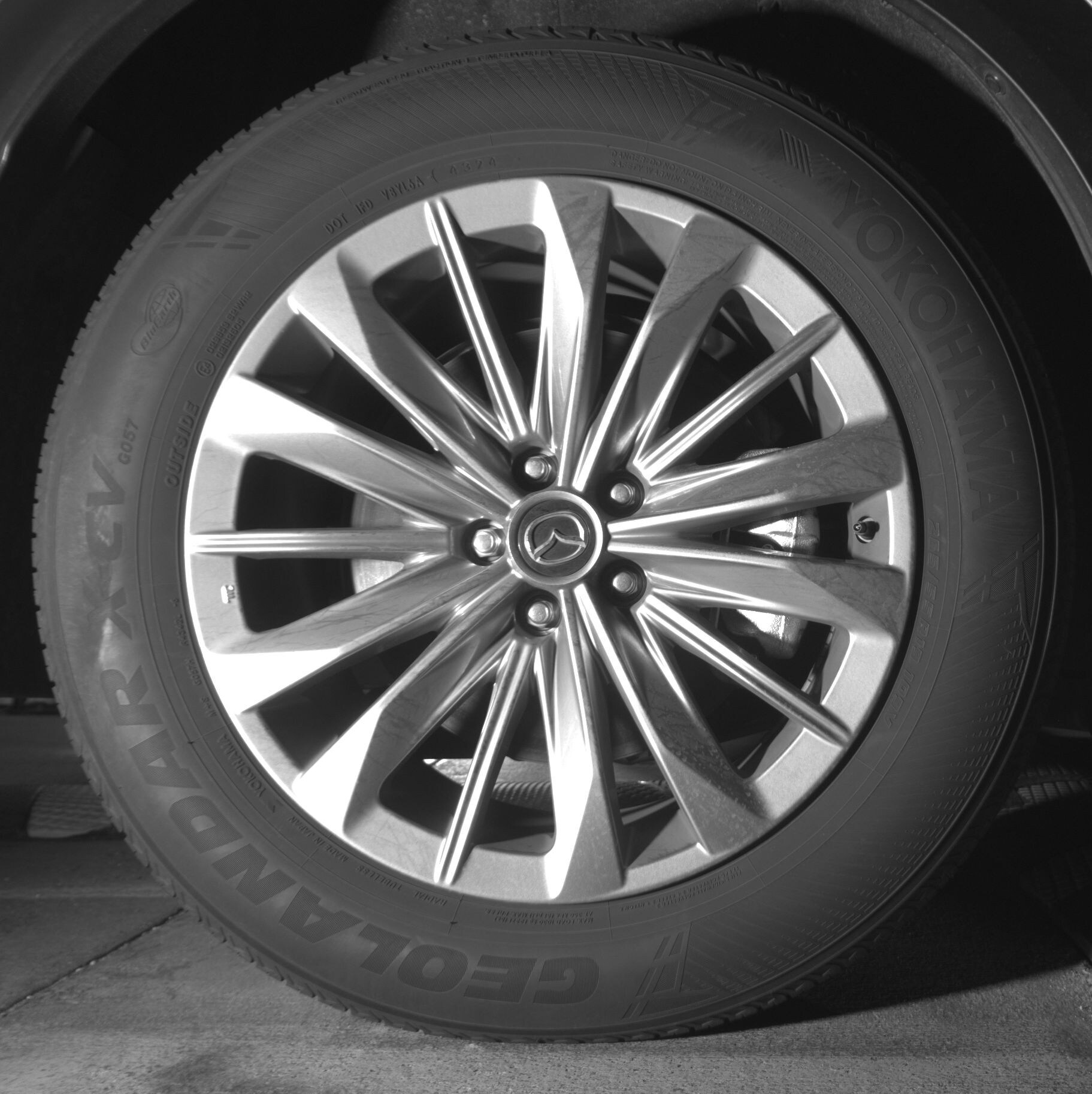 Thumbnail: 2025 Mazda CX-90 - 12