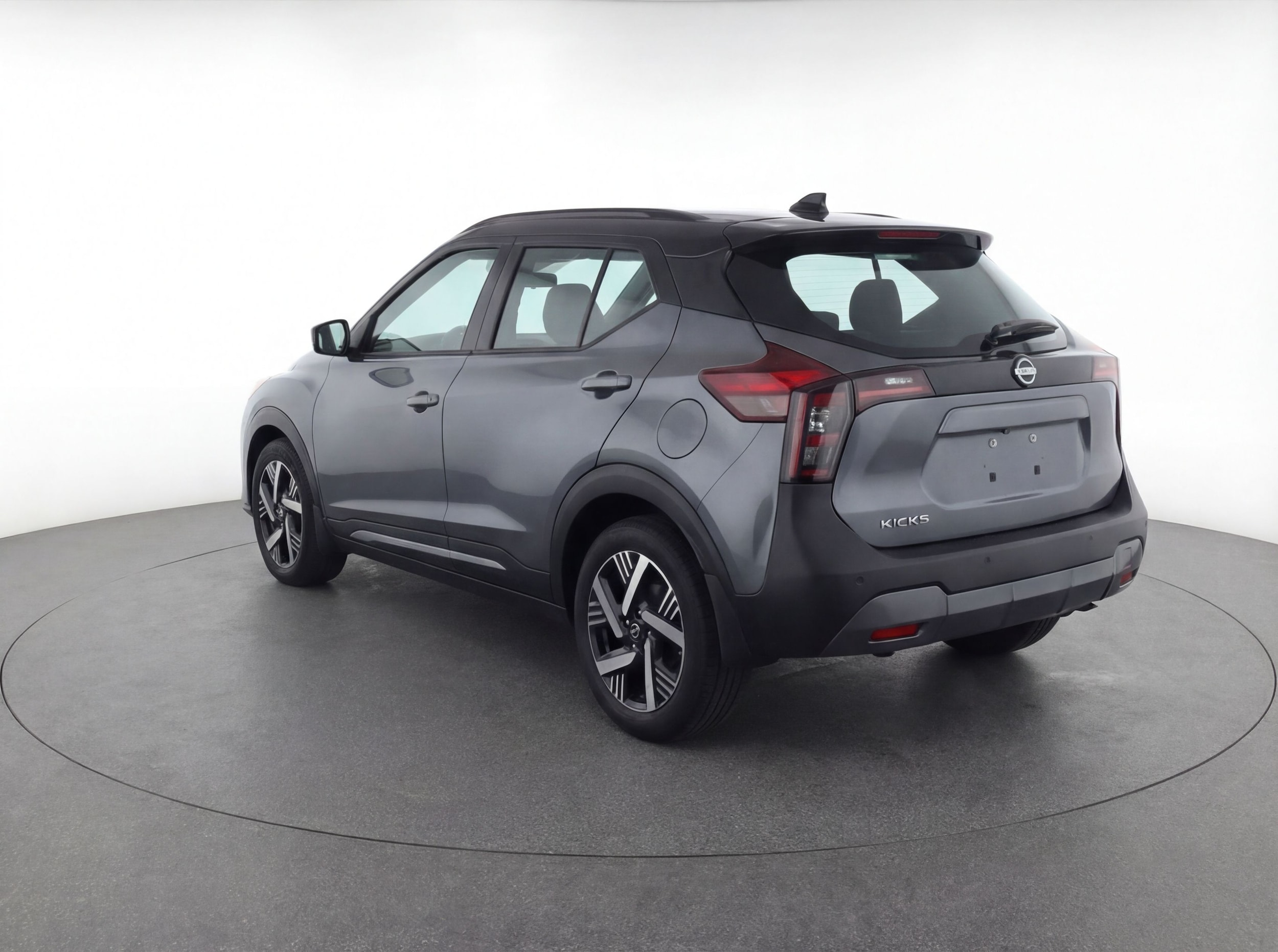 Thumbnail: 2025 Nissan Kicks - 5