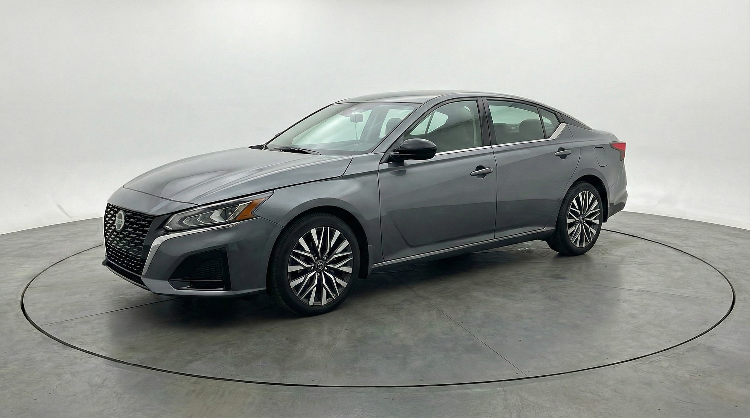 Thumbnail: 2025 Nissan Altima - 3