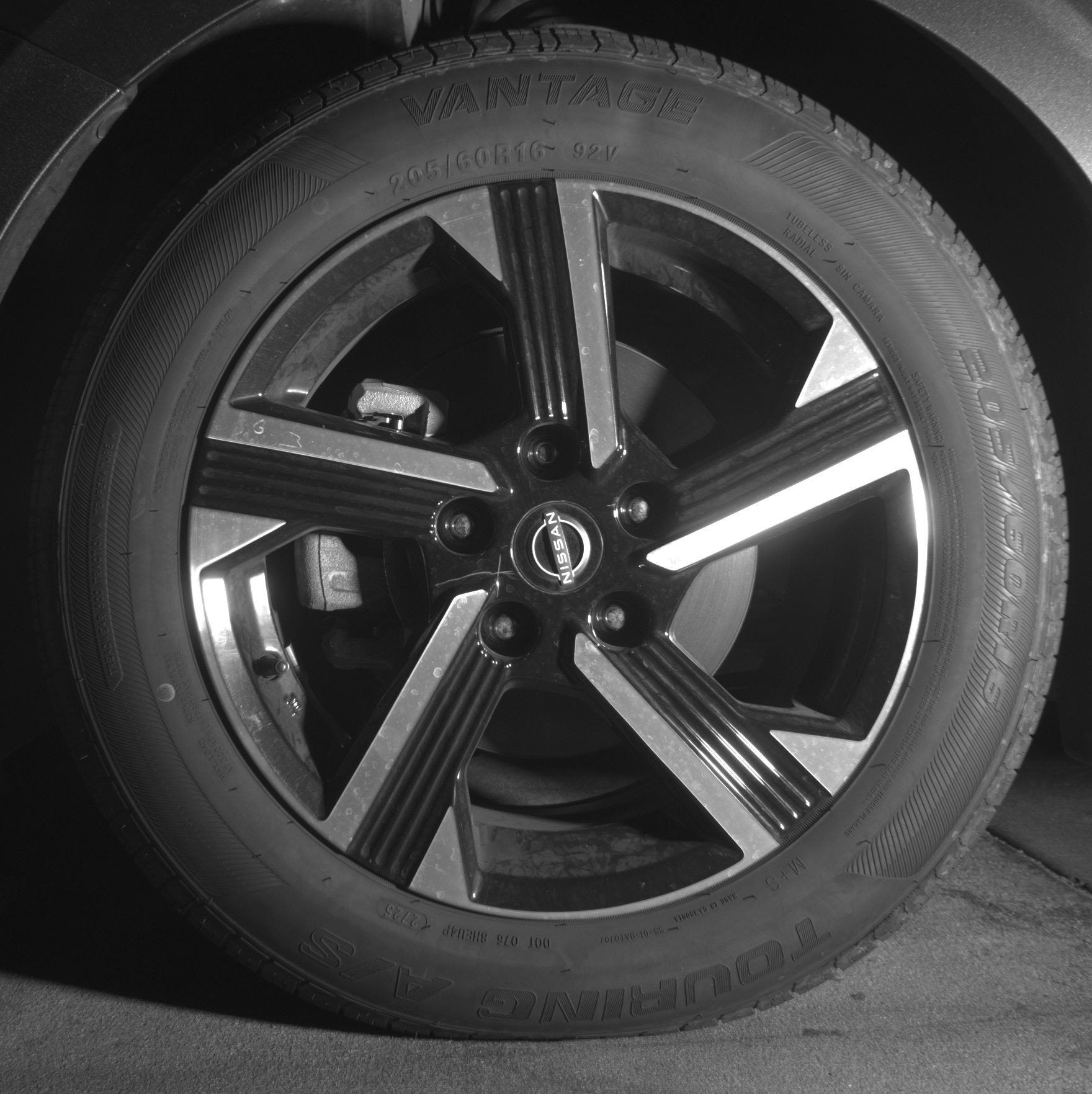 Thumbnail: 2025 Nissan Sentra - 9