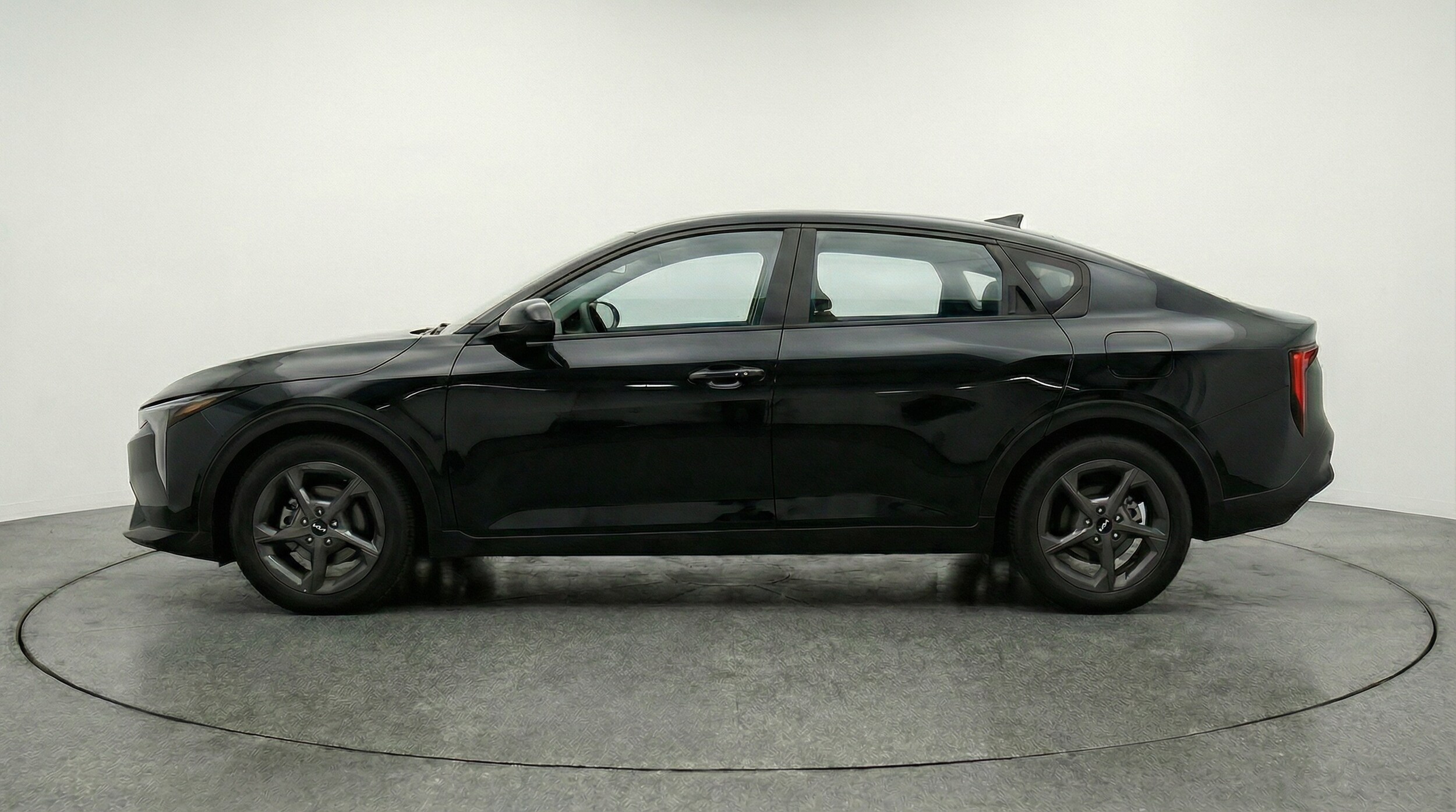 Thumbnail: 2025 Kia K4 - 4