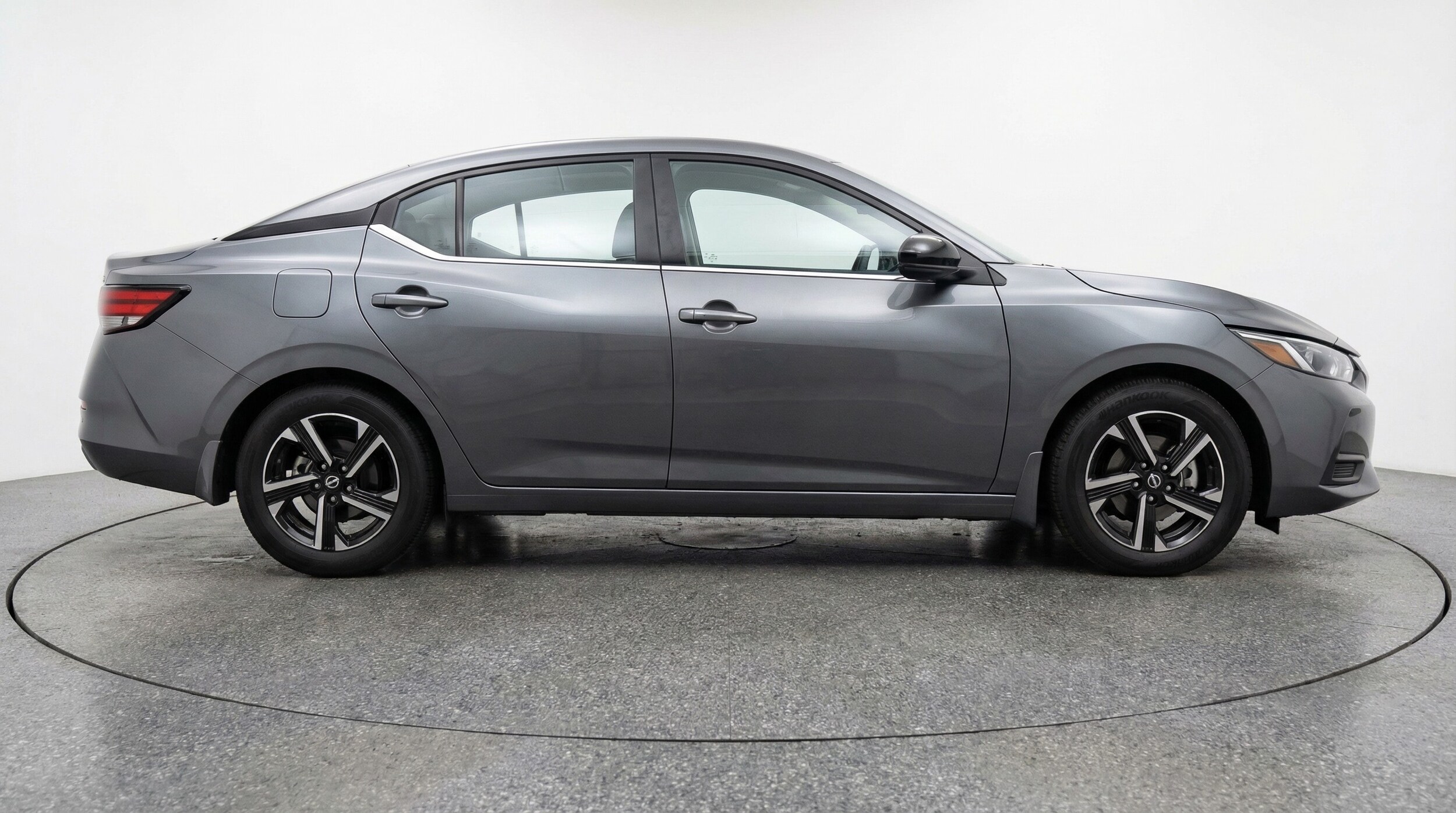Thumbnail: 2025 Nissan Sentra - 8