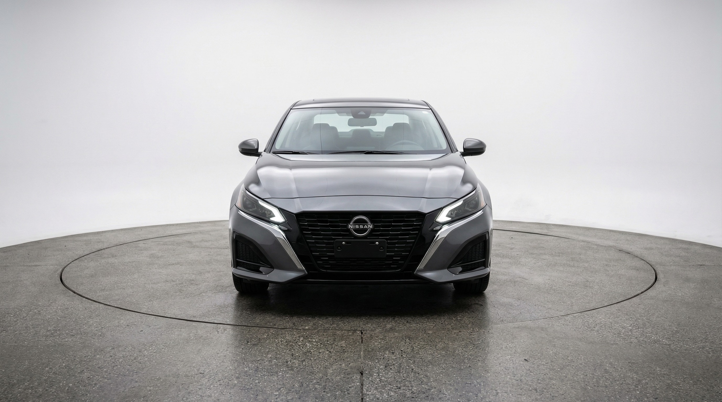 Thumbnail: 2025 Nissan Altima - 2