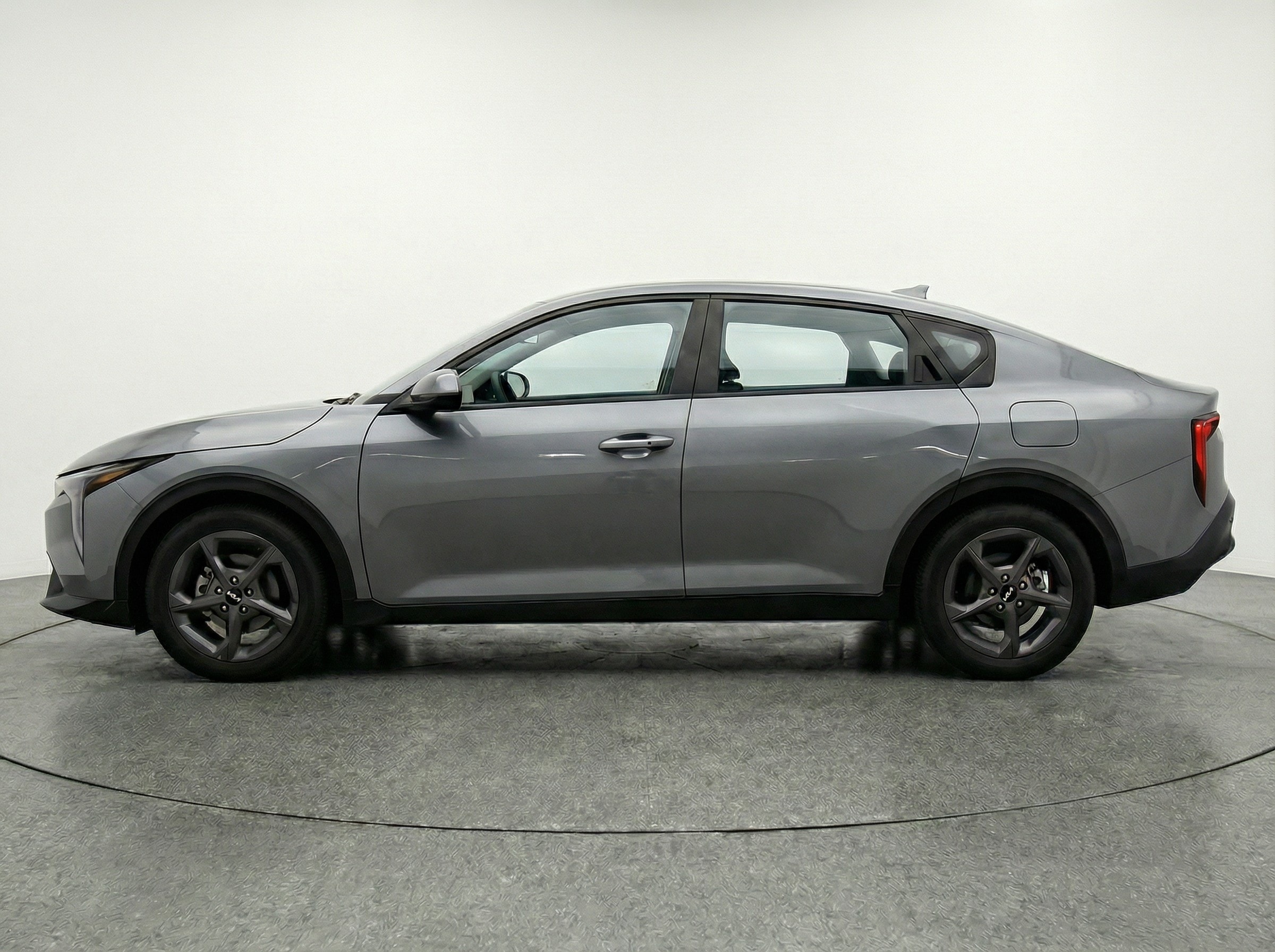 Thumbnail: 2025 Kia K4 - 4