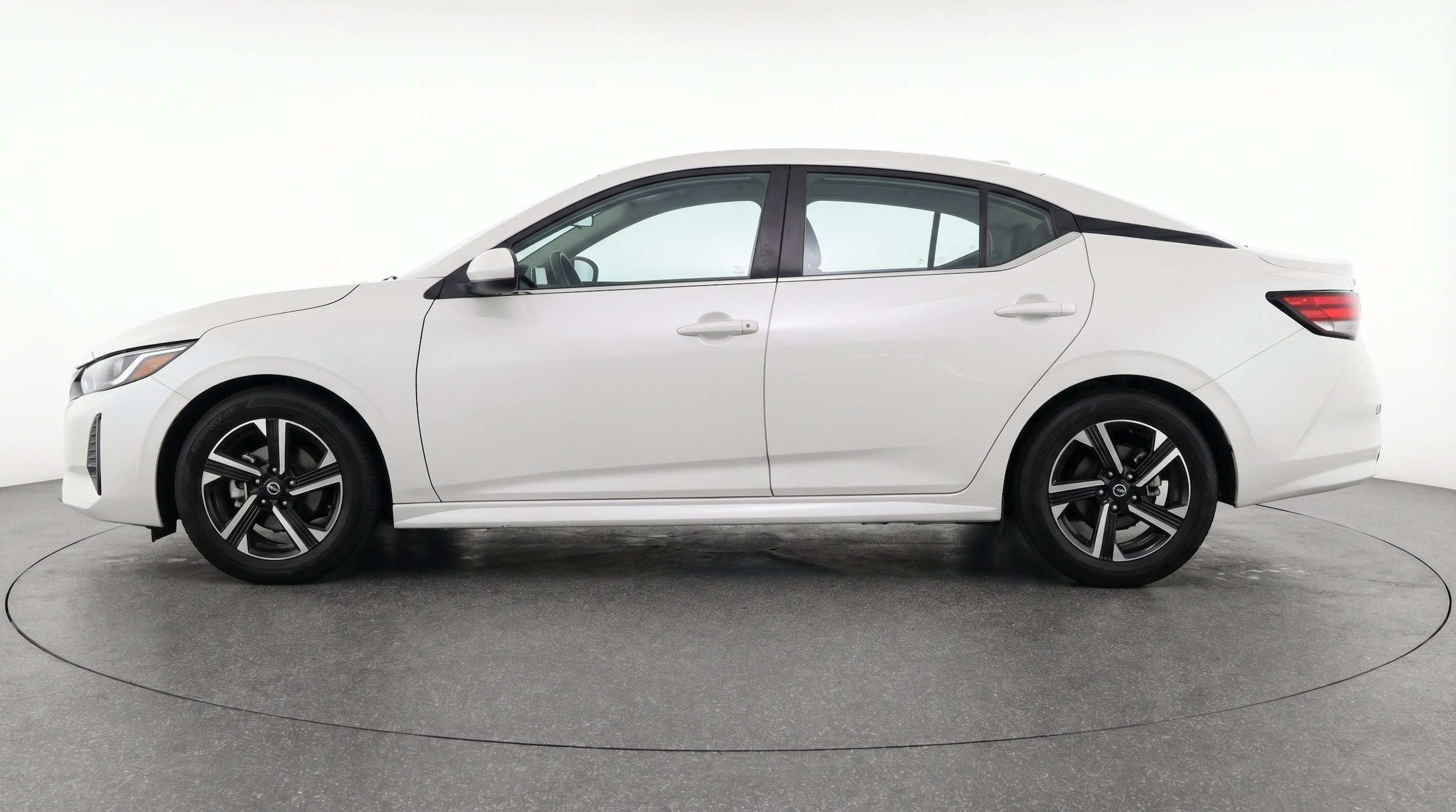 Thumbnail: 2025 Nissan Sentra - 5