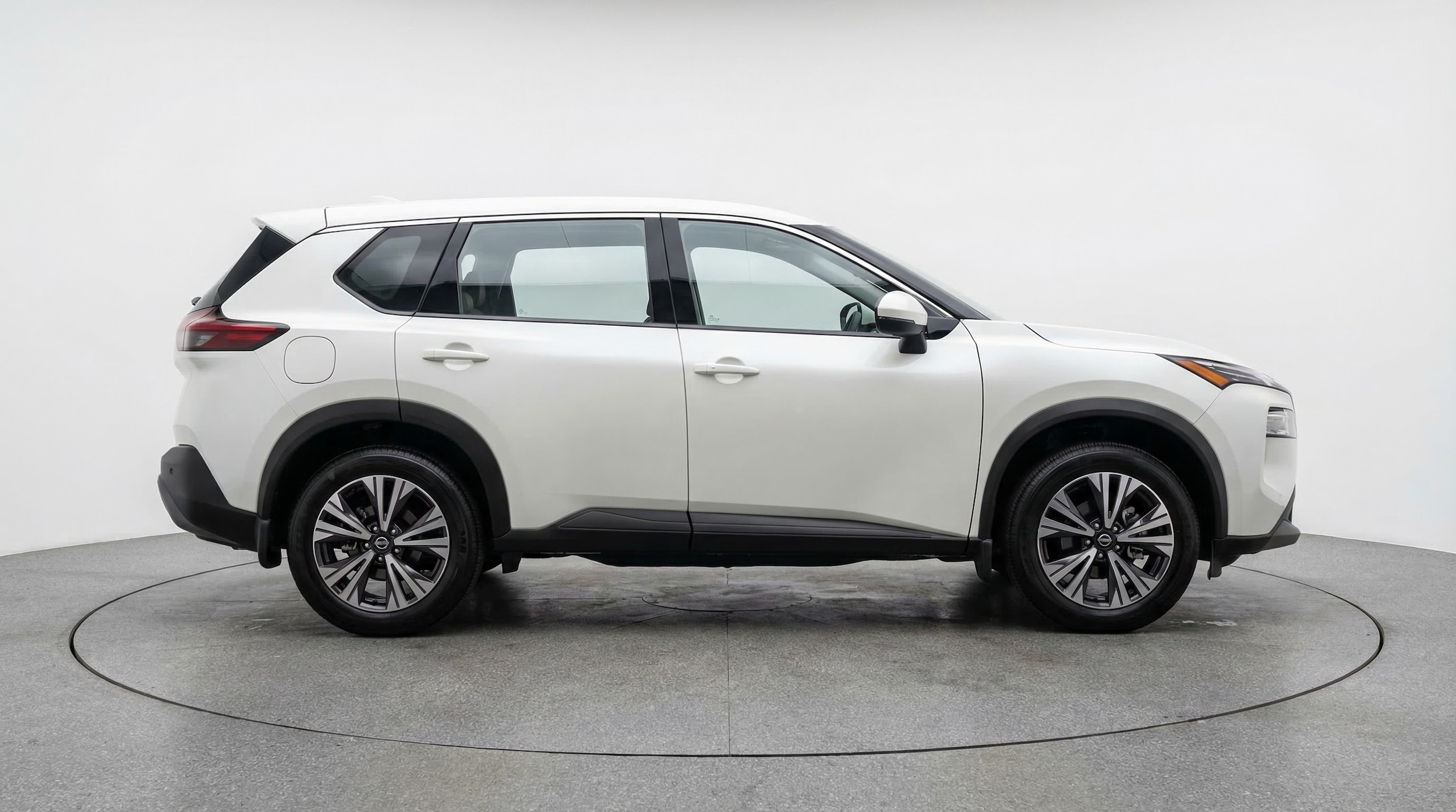 Thumbnail: 2023 Nissan Rogue - 8