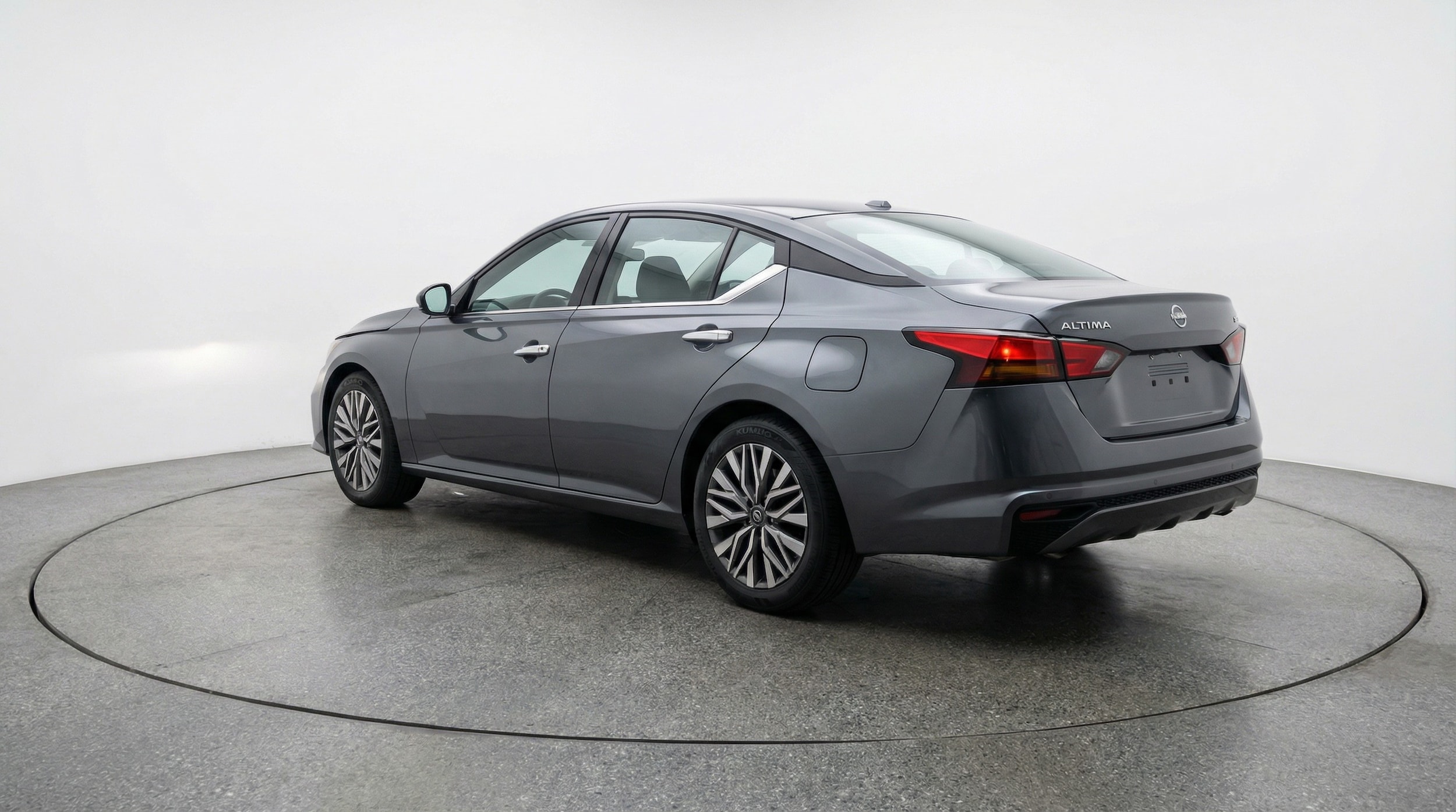 Thumbnail: 2025 Nissan Altima - 5