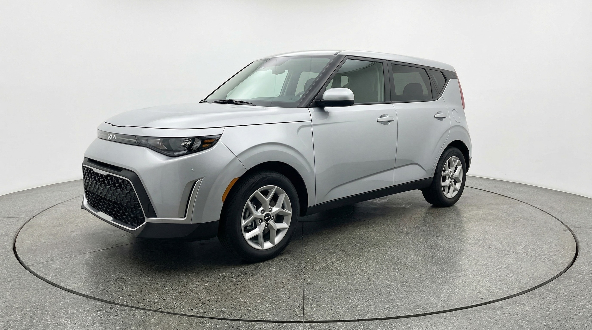 Thumbnail: 2025 Kia Soul - 3