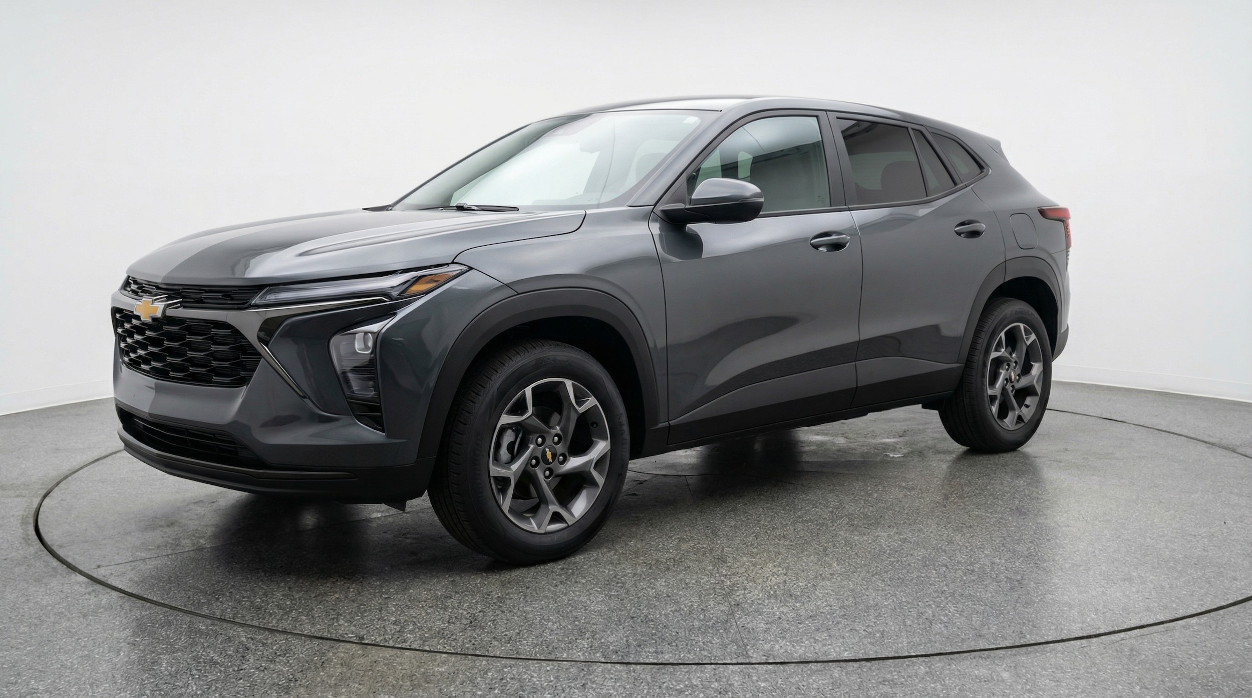 Thumbnail: 2025 Chevrolet Trax - 3