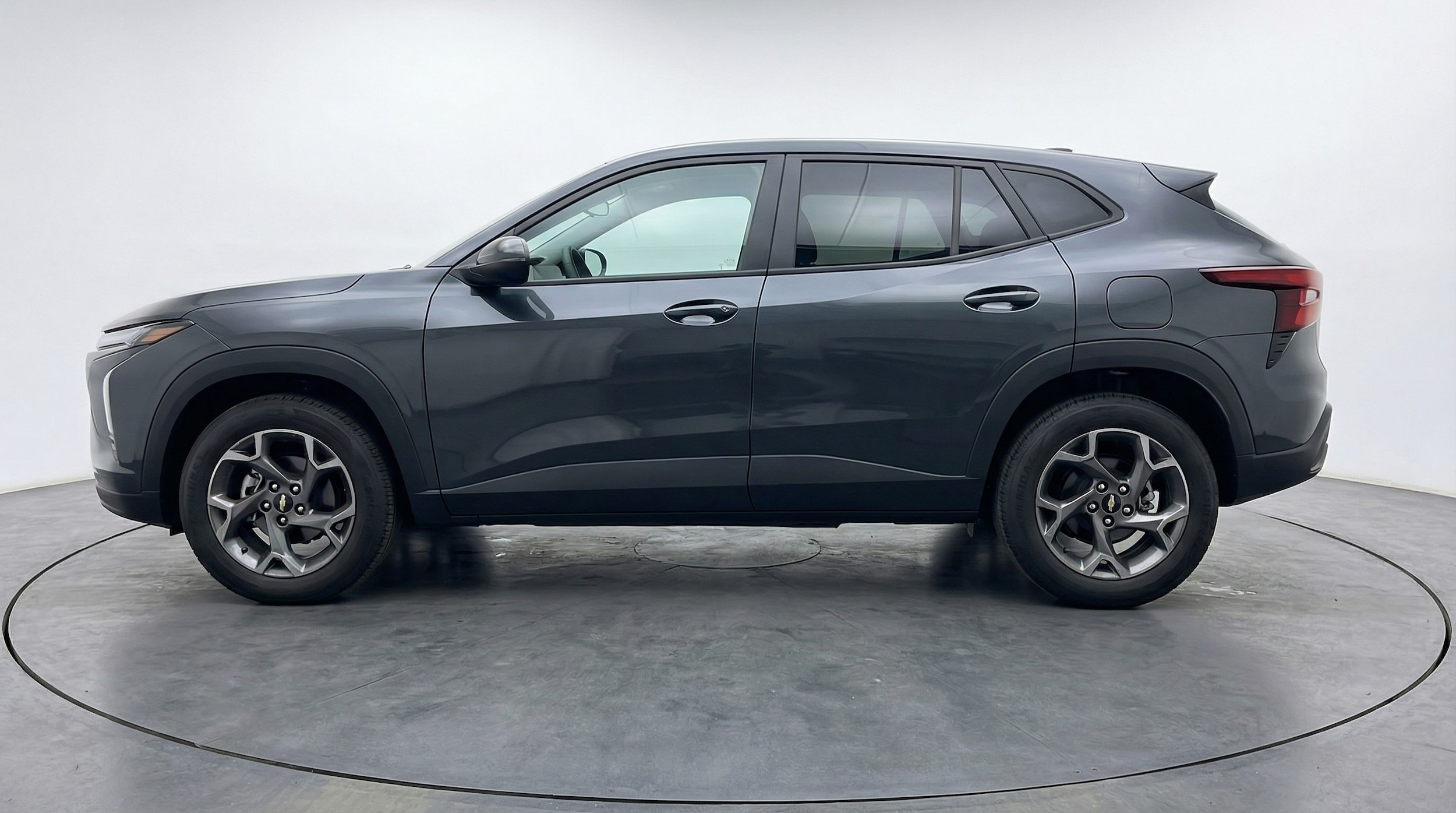 Thumbnail: 2025 Chevrolet Trax - 4