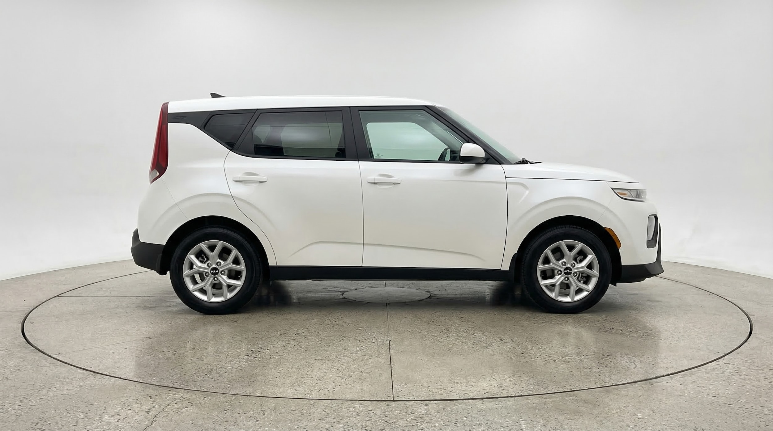 Thumbnail: 2025 Kia Soul - 8