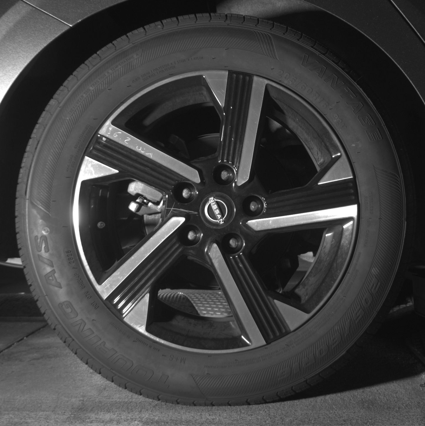 Thumbnail: 2025 Nissan Sentra - 12