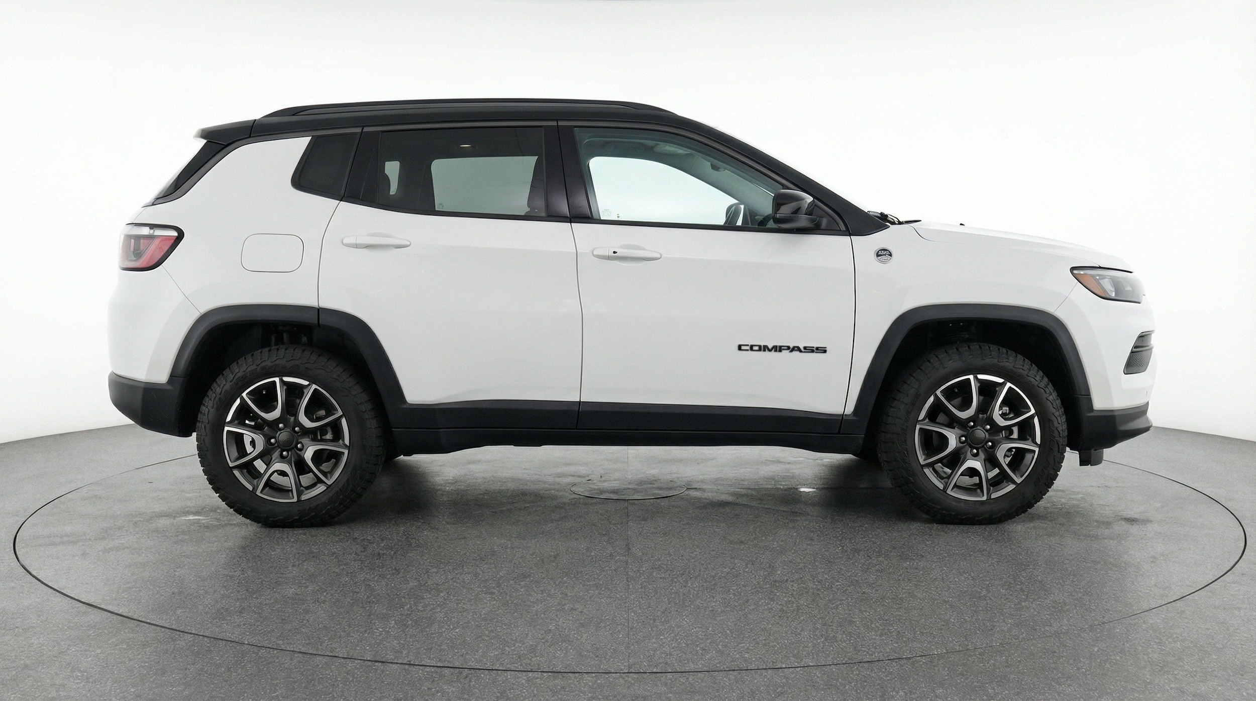 Thumbnail: 2025 Jeep Compass - 11