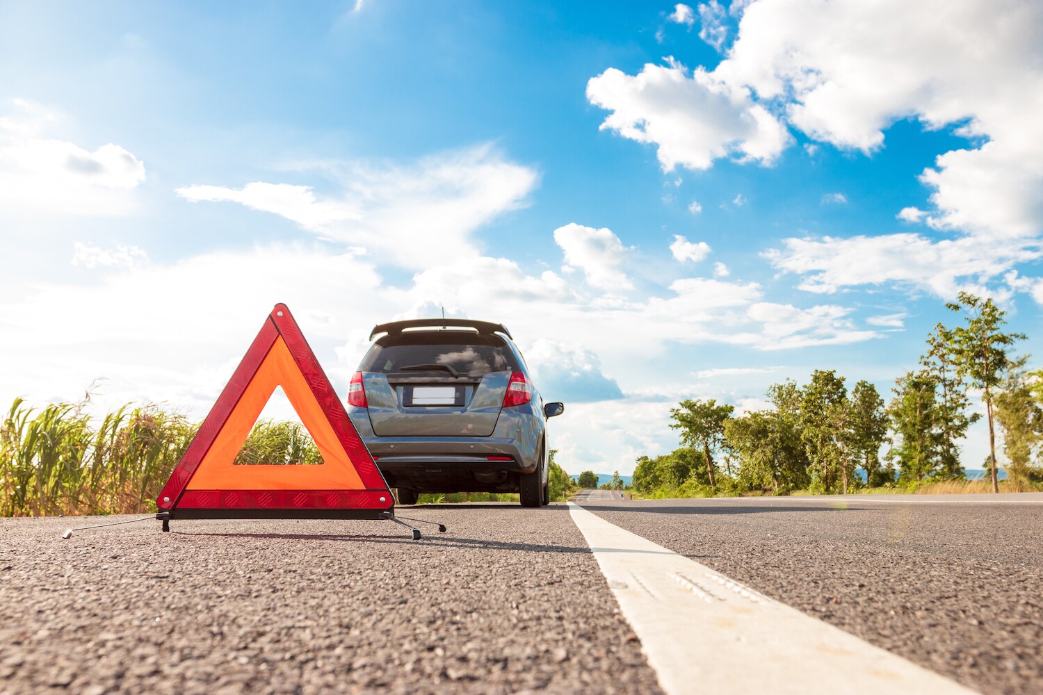 How to change a tire step-by-step guide at Kia of New Bern in New Bern | Road safety