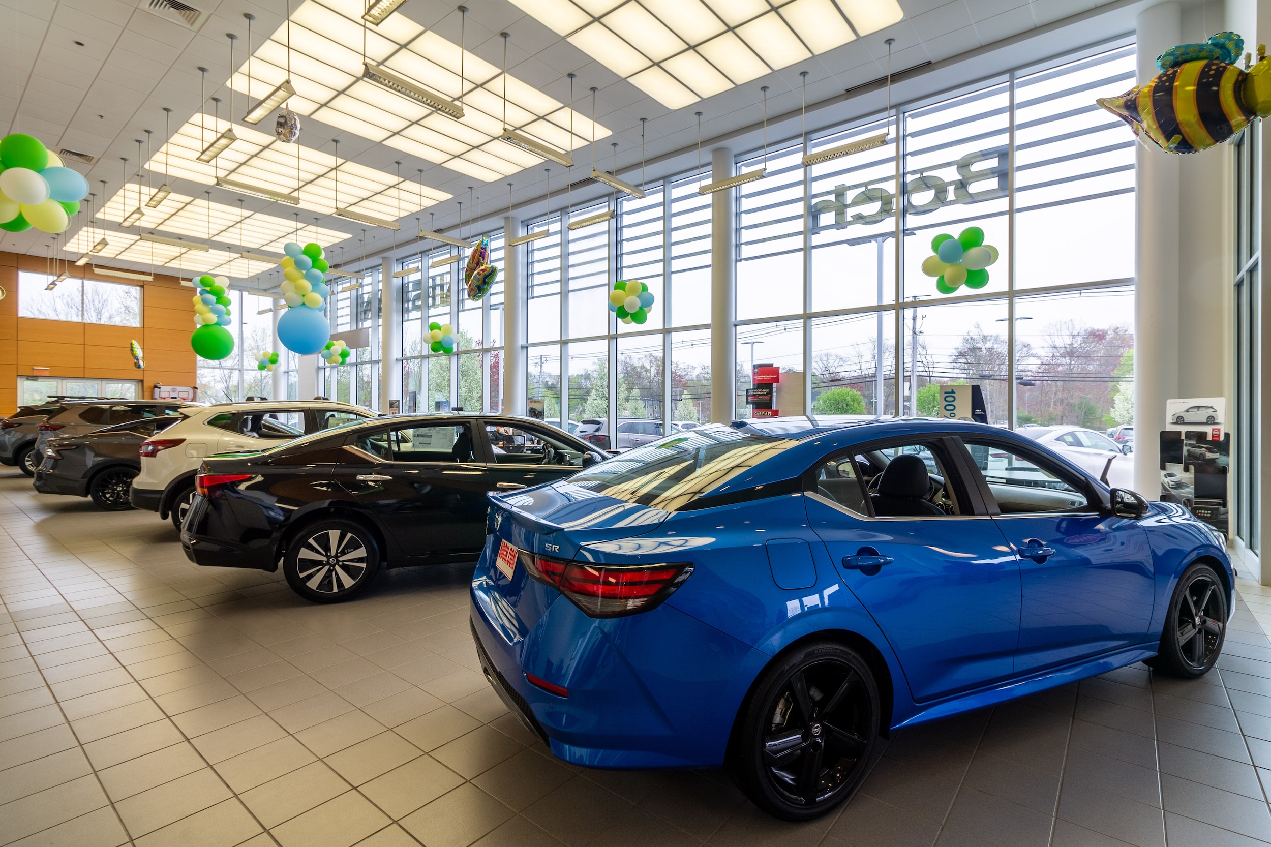 New Nissan and Used Cars in North Attleboro, MA | Boch Nissan South