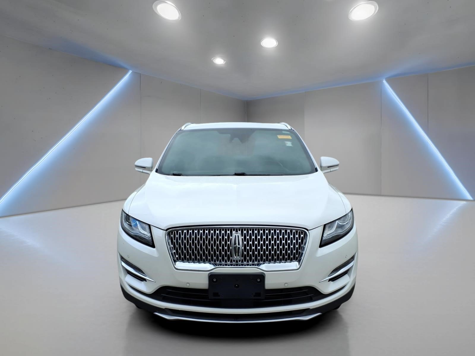 Used 2019 Lincoln MKC Reserve with VIN 5LMCJ3D94KUL17692 for sale in Freeport, IL