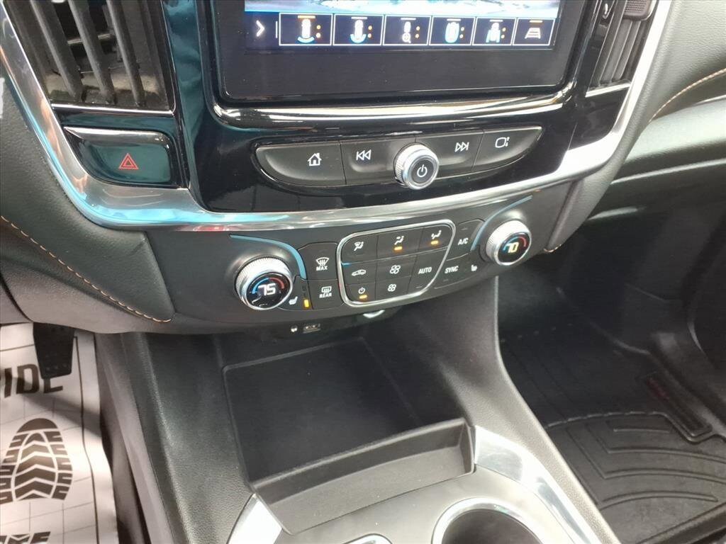 2021 Chevrolet Traverse RS - Photo 11