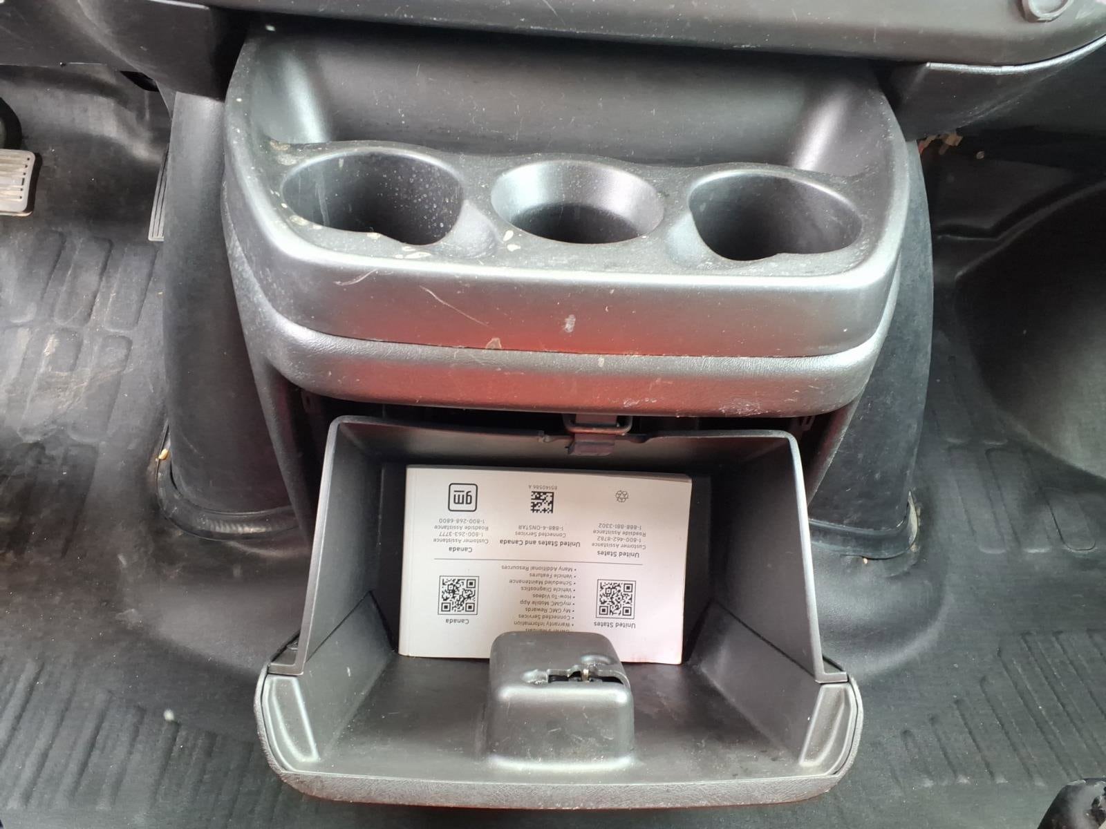 2024 GMC Savana Cargo Work Van - Photo 12