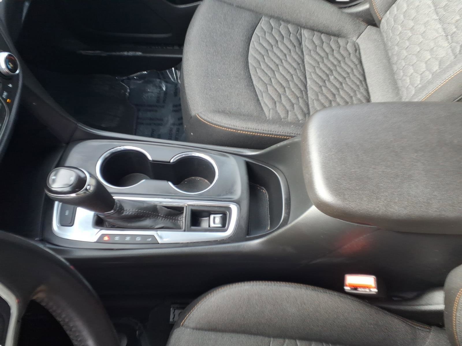 2020 Chevrolet Equinox LT - Photo 14