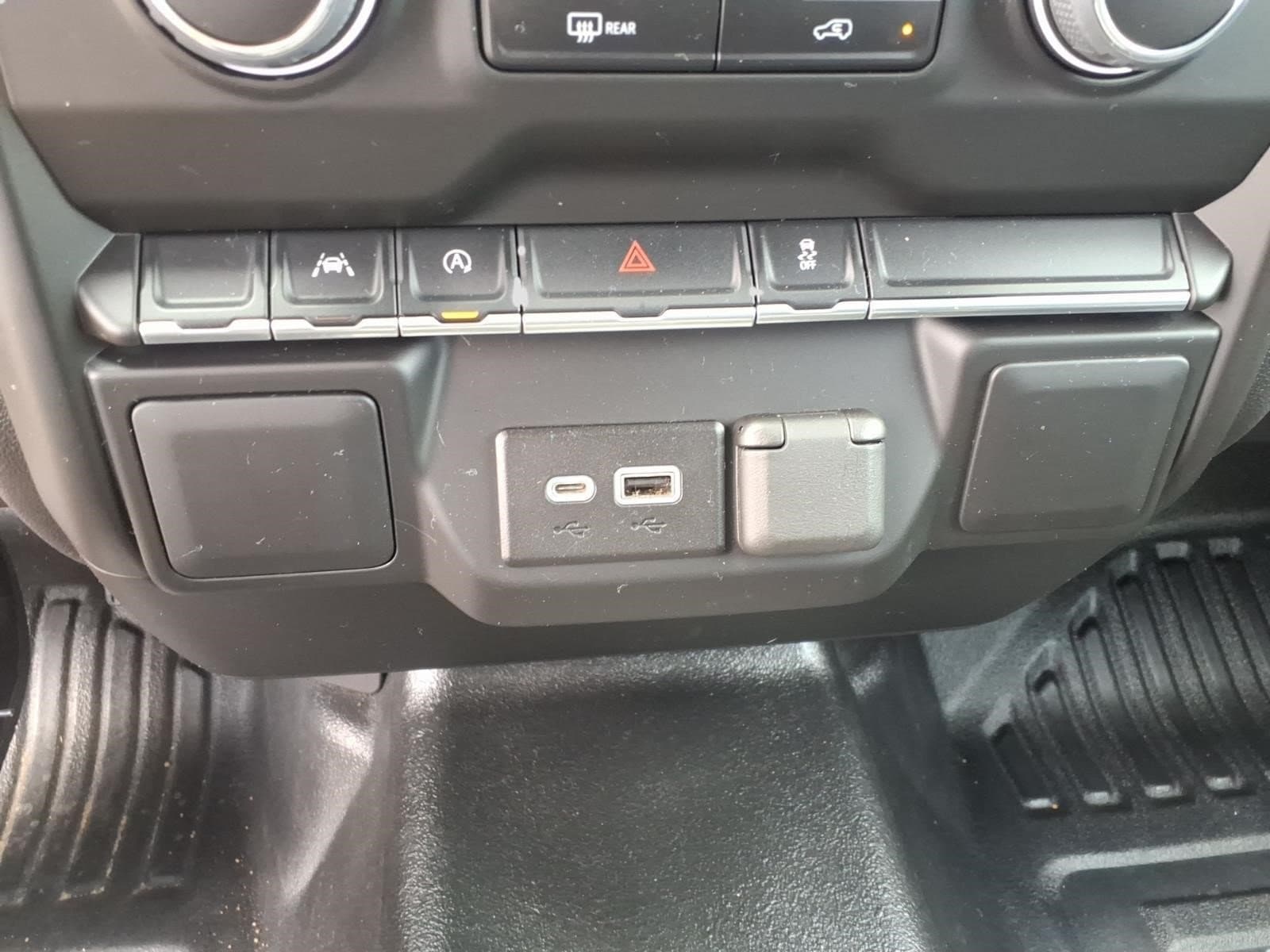 2023 Chevrolet Silverado 1500 Work Truck - Photo 13