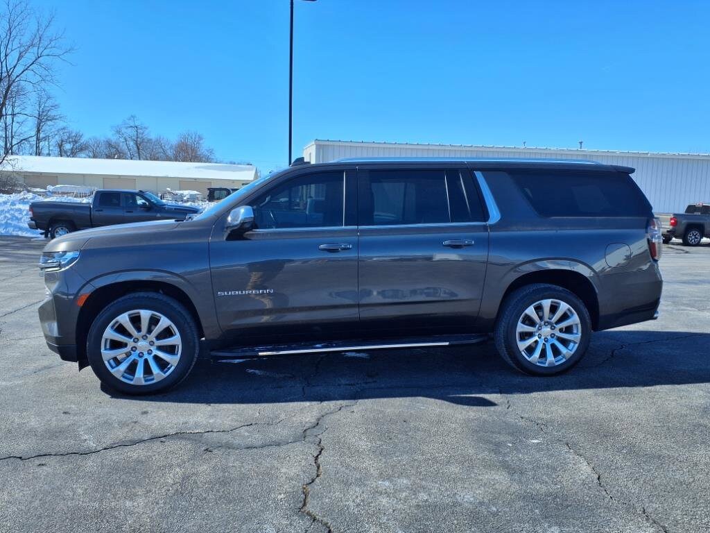 2021 Chevrolet Suburban Premier photo 4