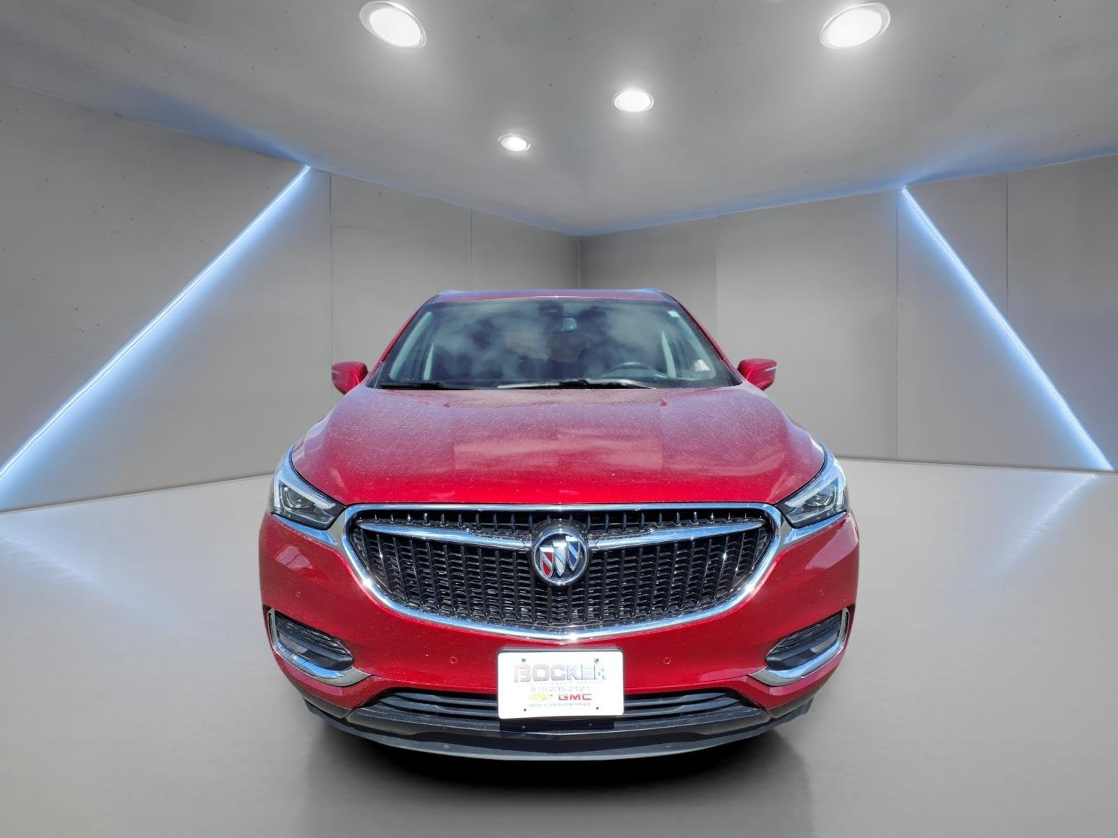 Used 2019 Buick Enclave Premium with VIN 5GAERCKW8KJ307946 for sale in Freeport, IL
