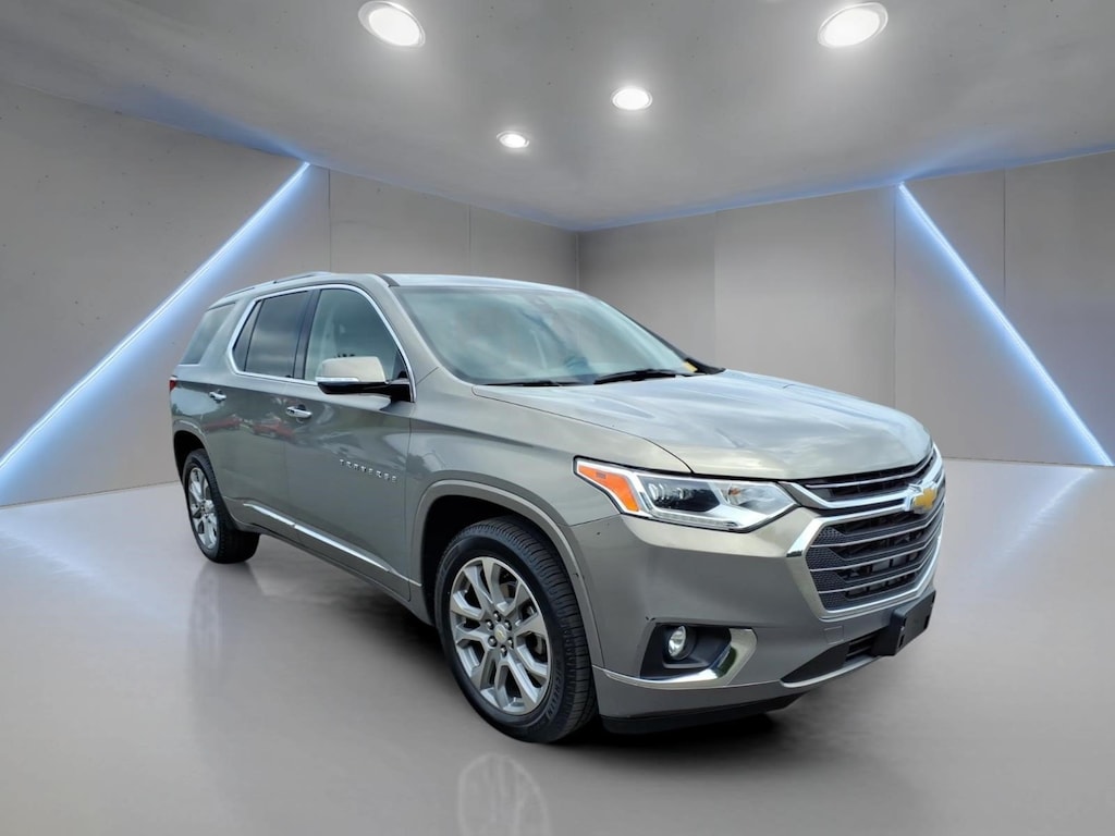Used 2018 Chevrolet Traverse Premier SUV