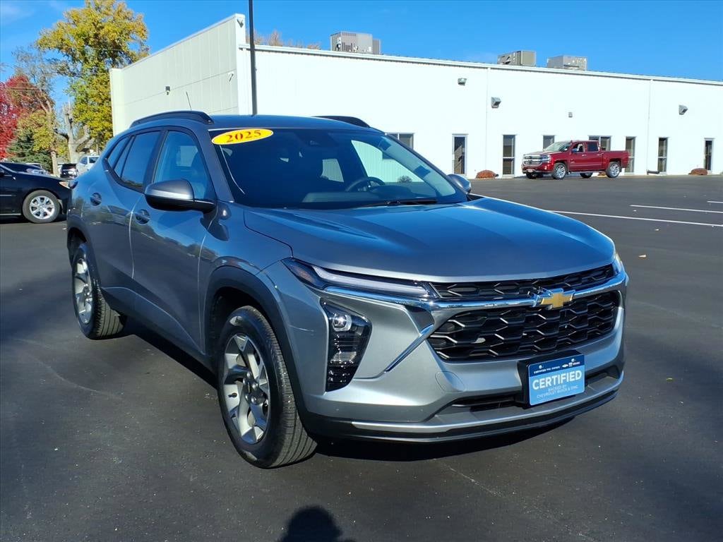 Certified 2025 Chevrolet Trax LT SUV