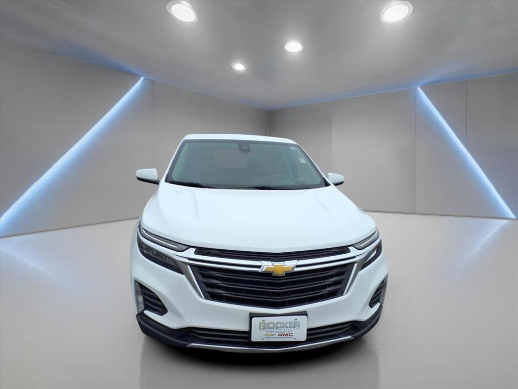 Used 2022 Chevrolet Equinox LT with VIN 2GNAXKEV9N6112284 for sale in Freeport, IL