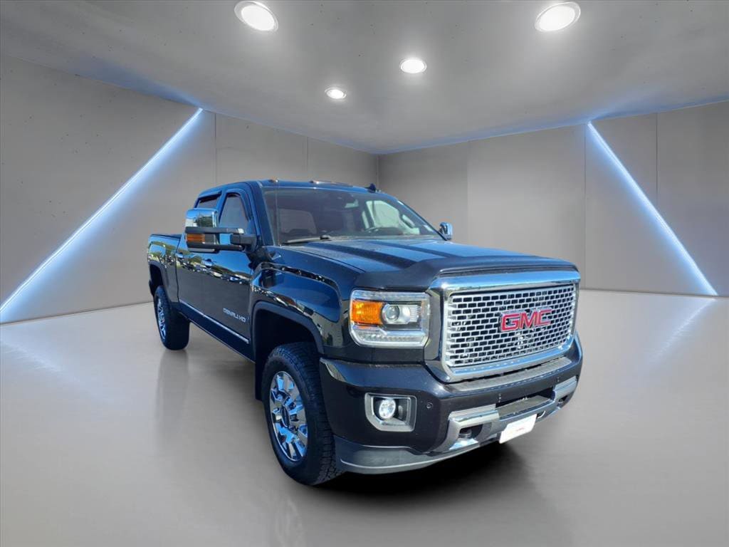 2017 GMC Sierra 2500 Denali HD Denali's photo