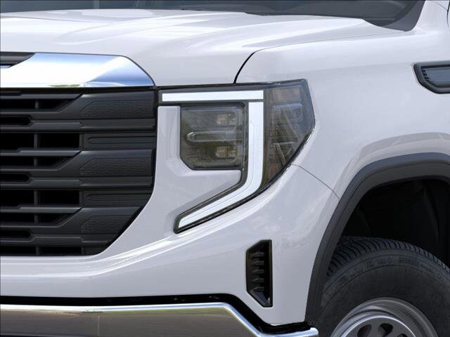 2025 GMC Sierra 1500 Pro - Photo 10