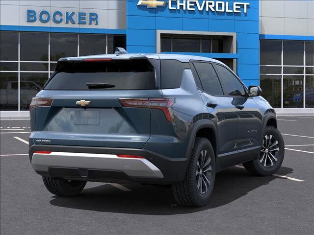 2025 Chevrolet Equinox LT photo 4