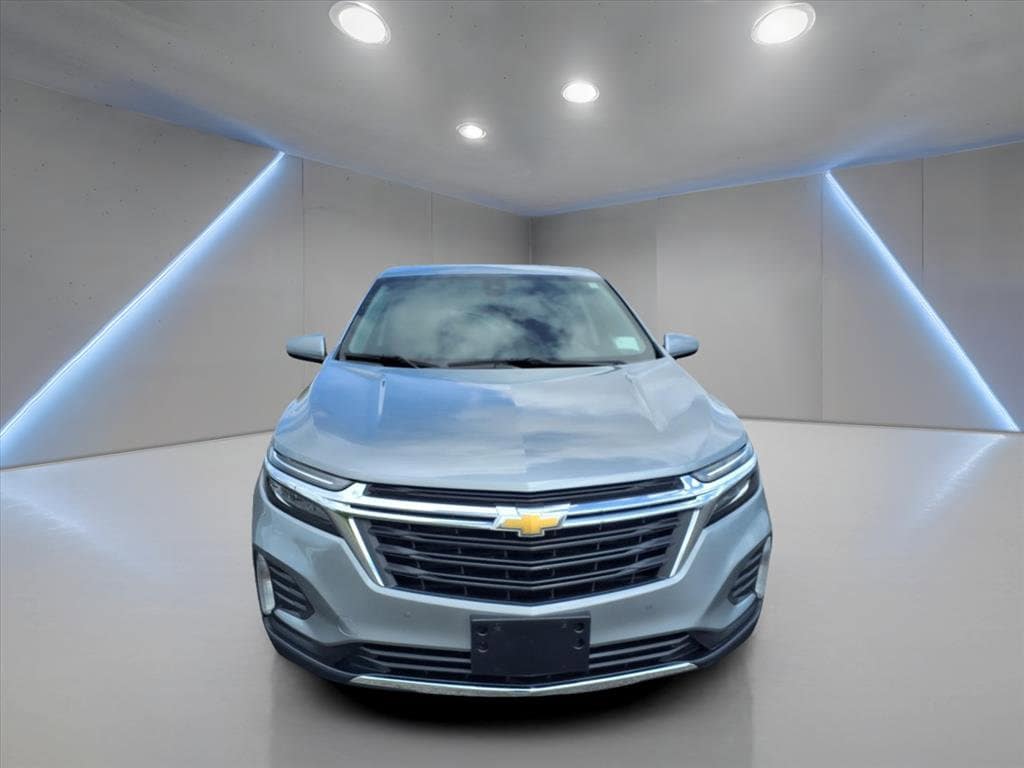 Used 2023 Chevrolet Equinox LT with VIN 3GNAXUEG3PS154631 for sale in Freeport, IL