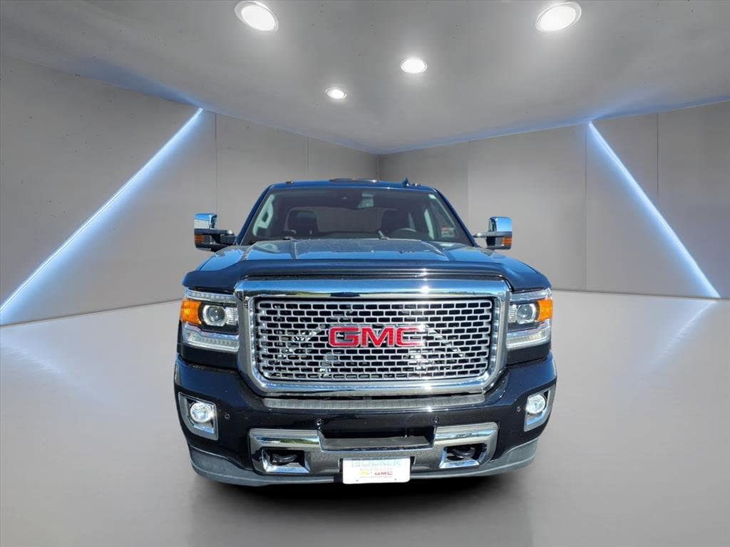 Used 2017 GMC Sierra 2500 HD Denali Truck